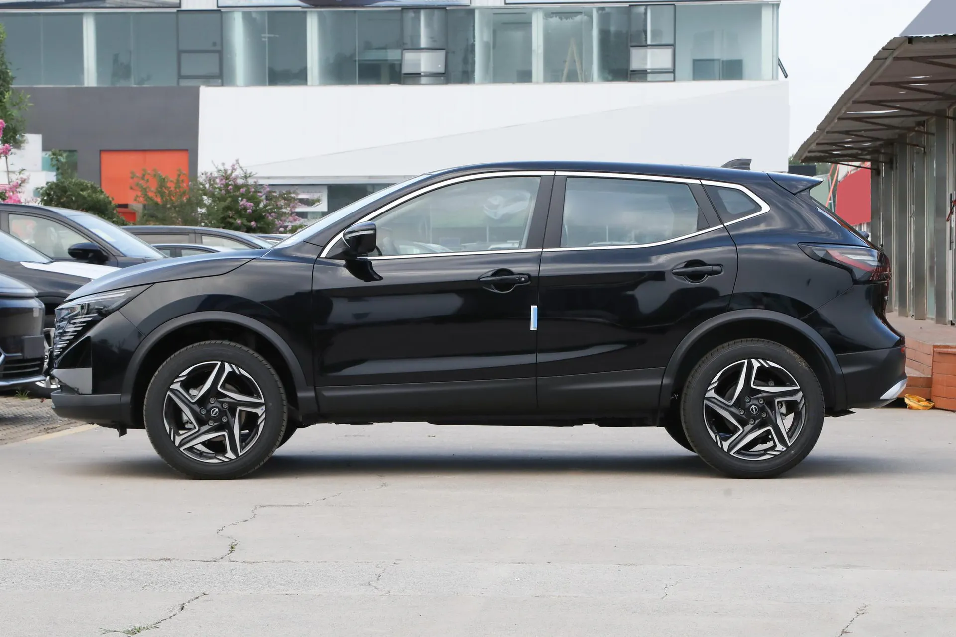  Qashqai Facelift Honor 2.0L CVT XV+ Leading