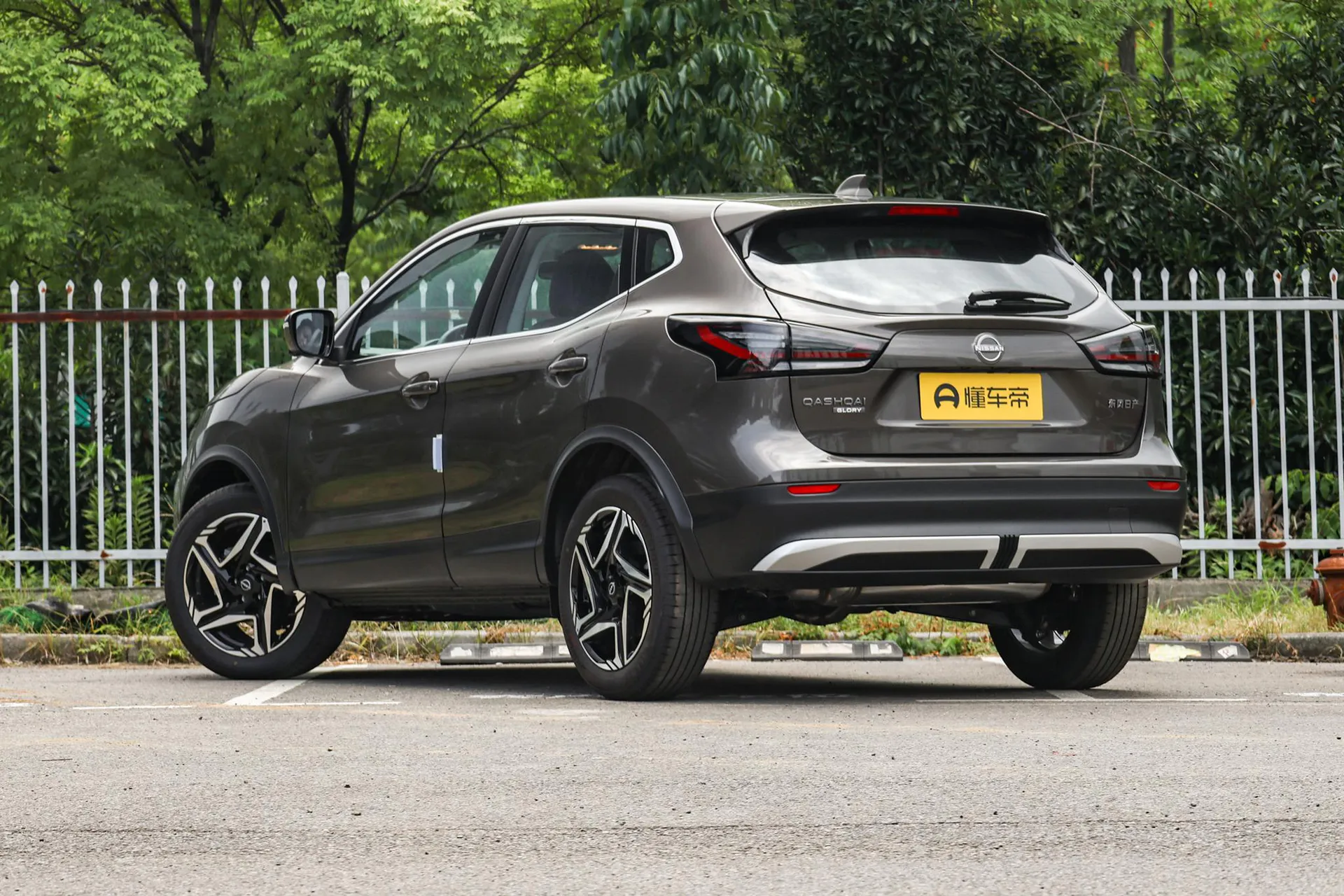  Qashqai Facelift Honor 2.0L CVT XV+ Leading