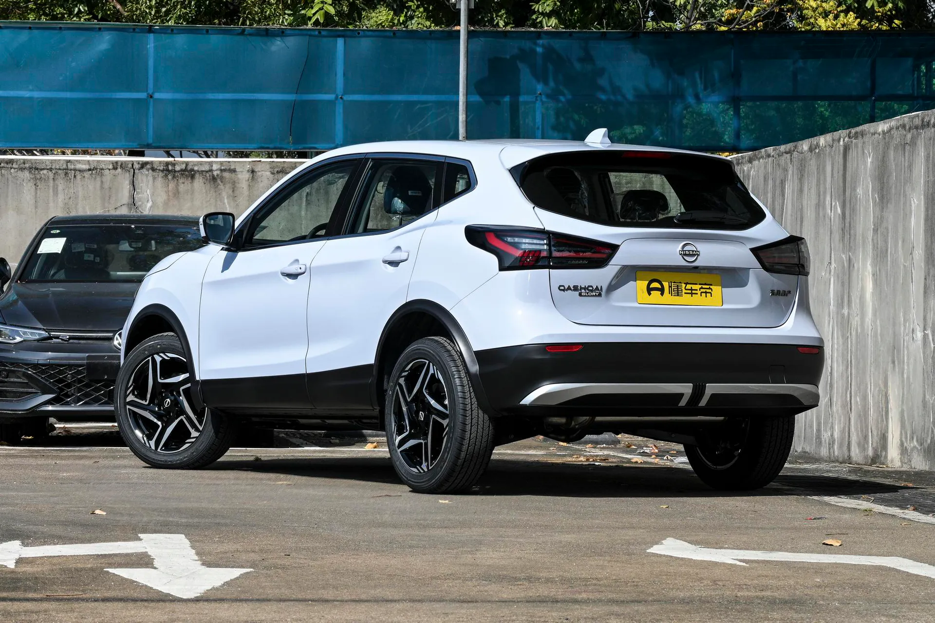  Qashqai Facelift Honor 2.0L CVT XV+ Leading