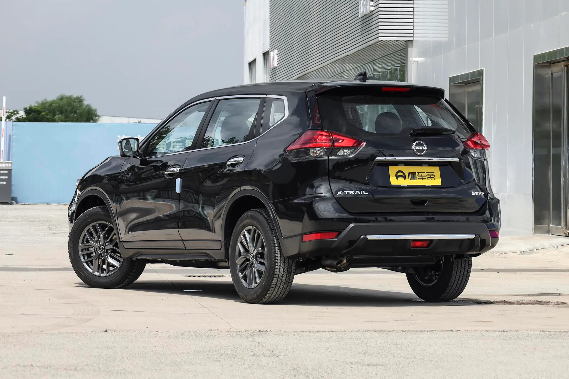  X-Trail Honor 2.0L FWD Leading