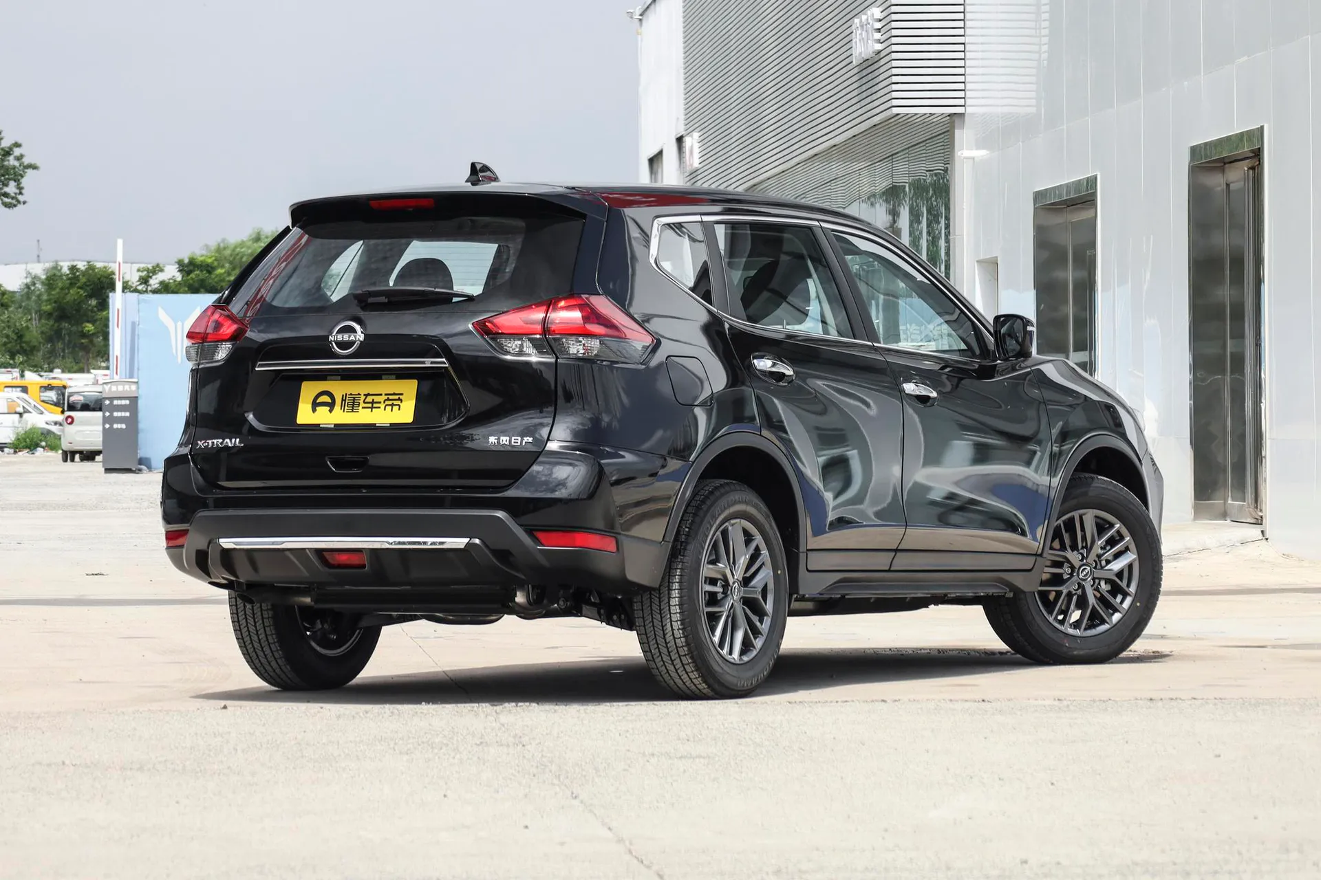  X-Trail Honor 2.0L FWD Leading