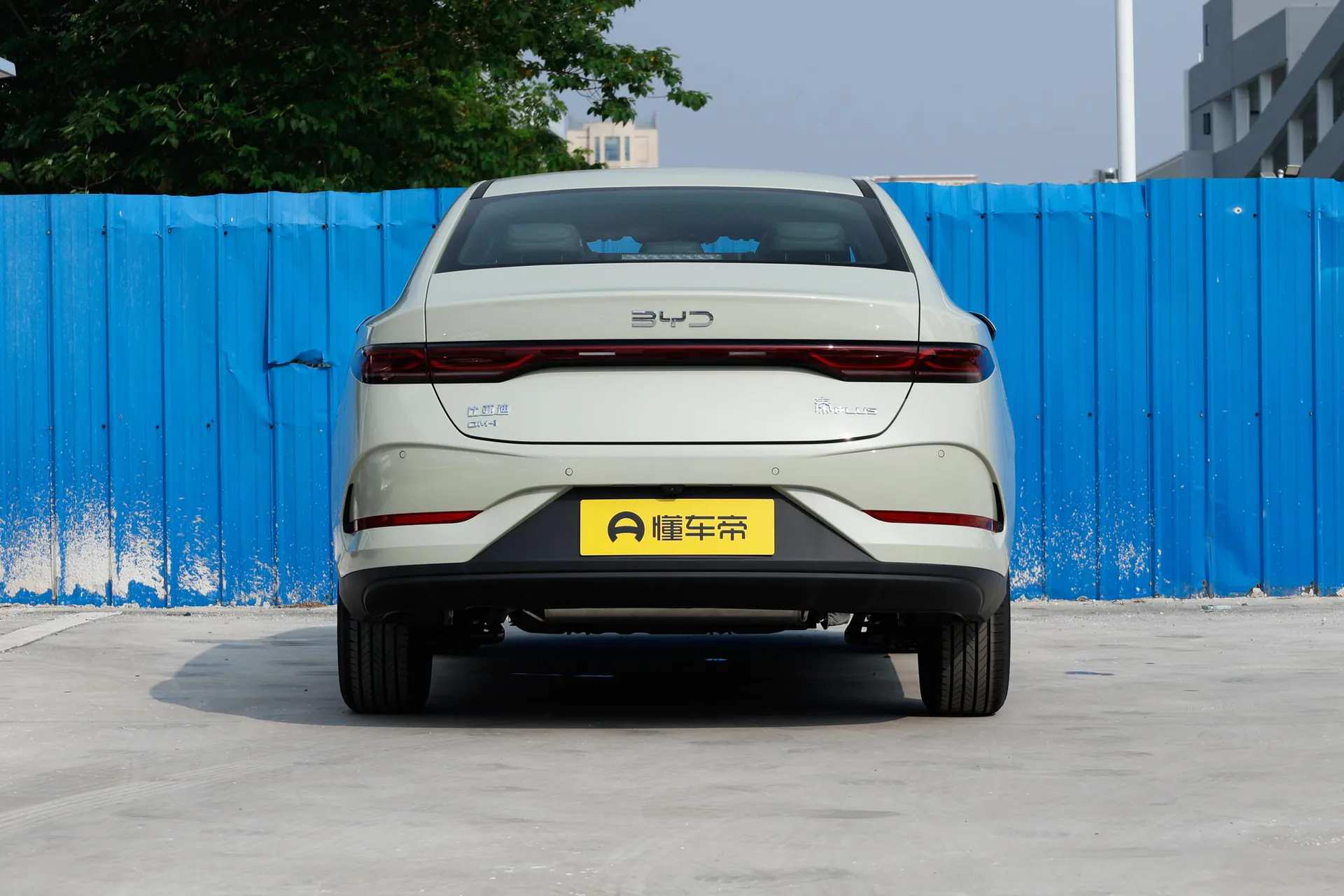  Qin Plus DM-i 210 KM Progressive