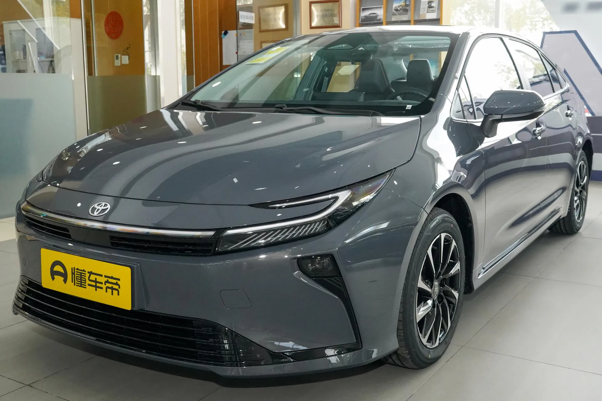  Corolla Hybrid 1.8L E-CVT Elite