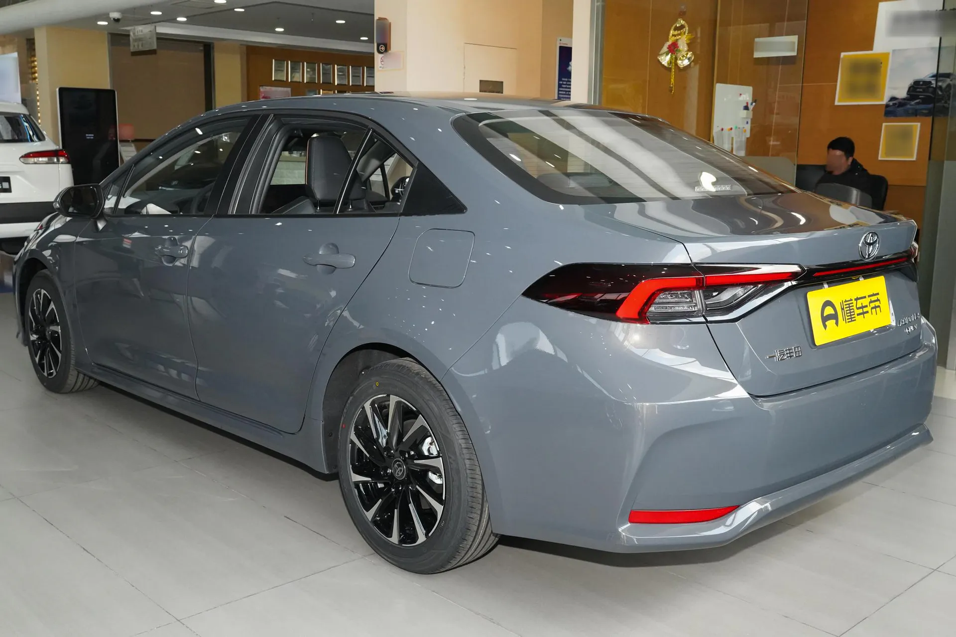  Corolla Hybrid 1.8L E-CVT Elite