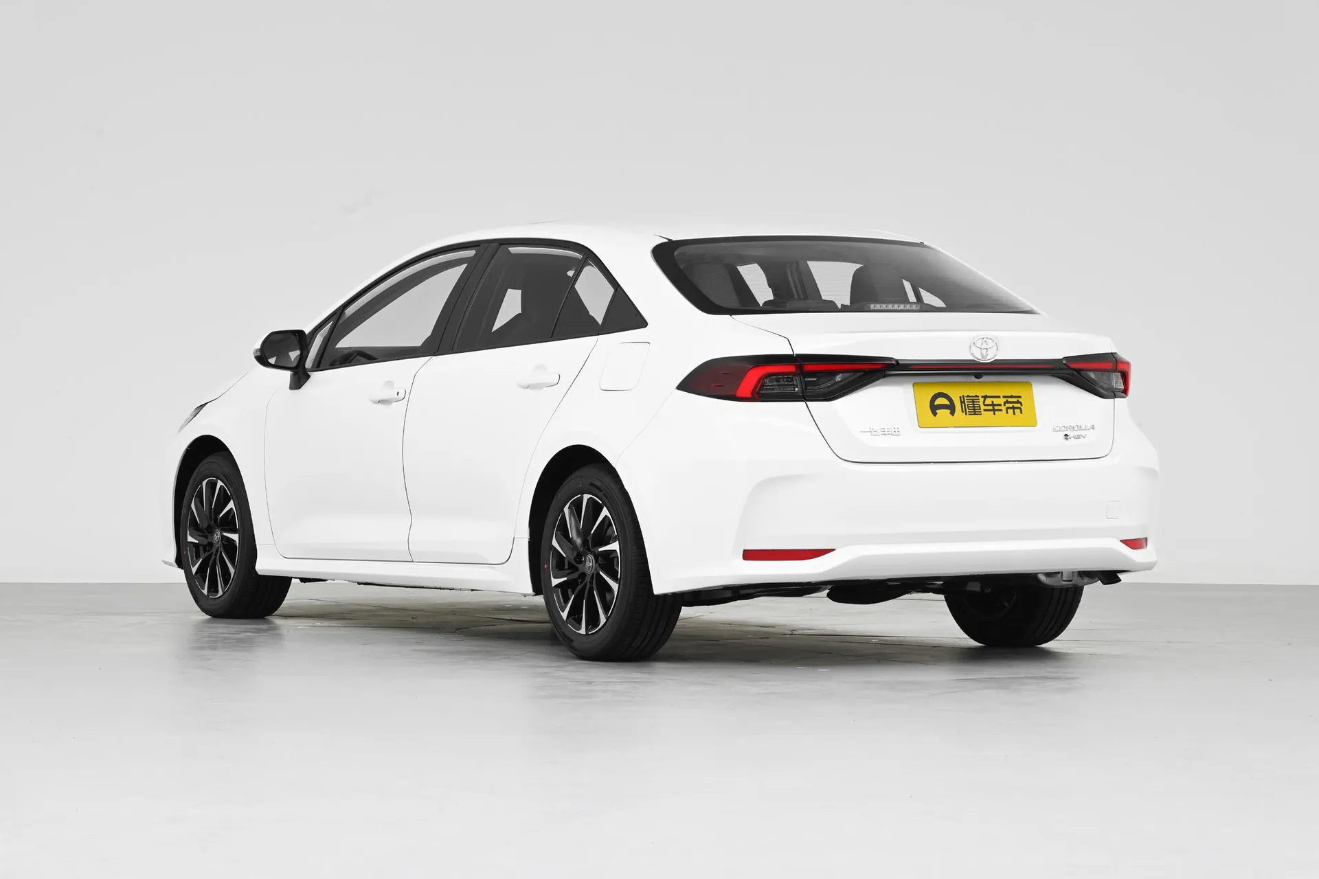 Corolla Hybrid 1.8L E-CVT Elite