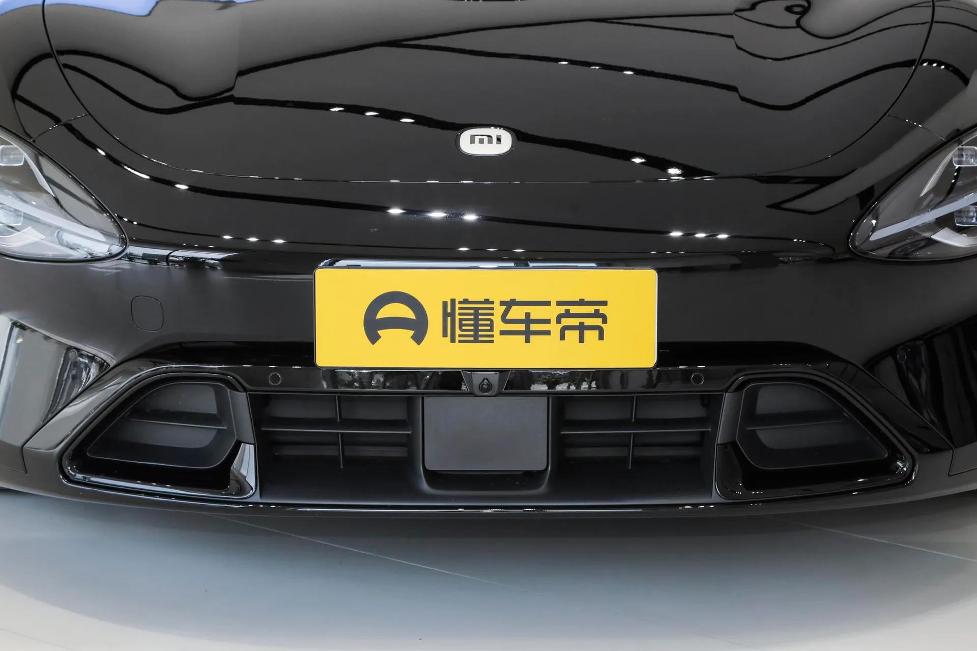  SU7 RWD Standard