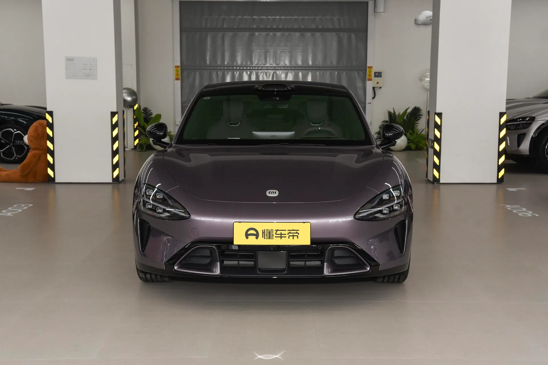  SU7 RWD Standard