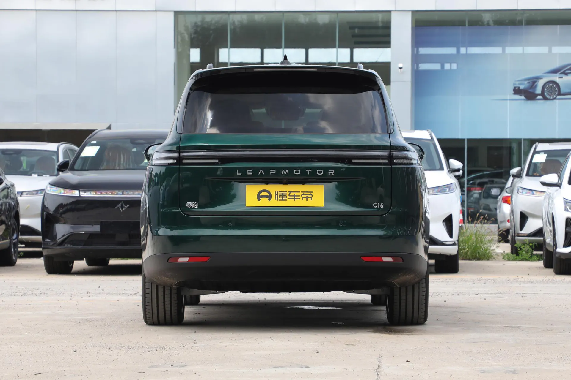  C16 Pure EV 630 LiDAR 6-Seater