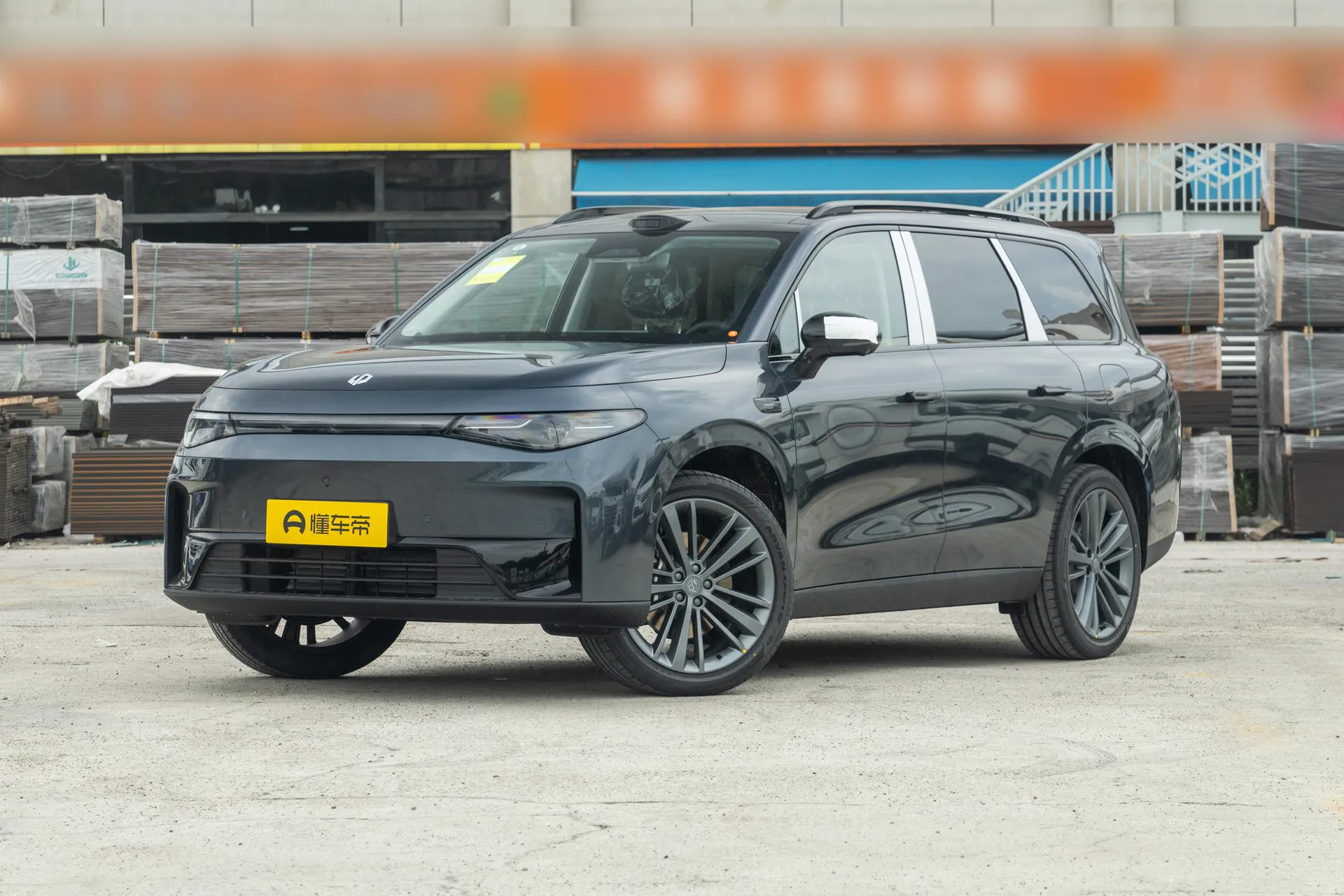  C16 Pure EV 630 LiDAR 6-Seater