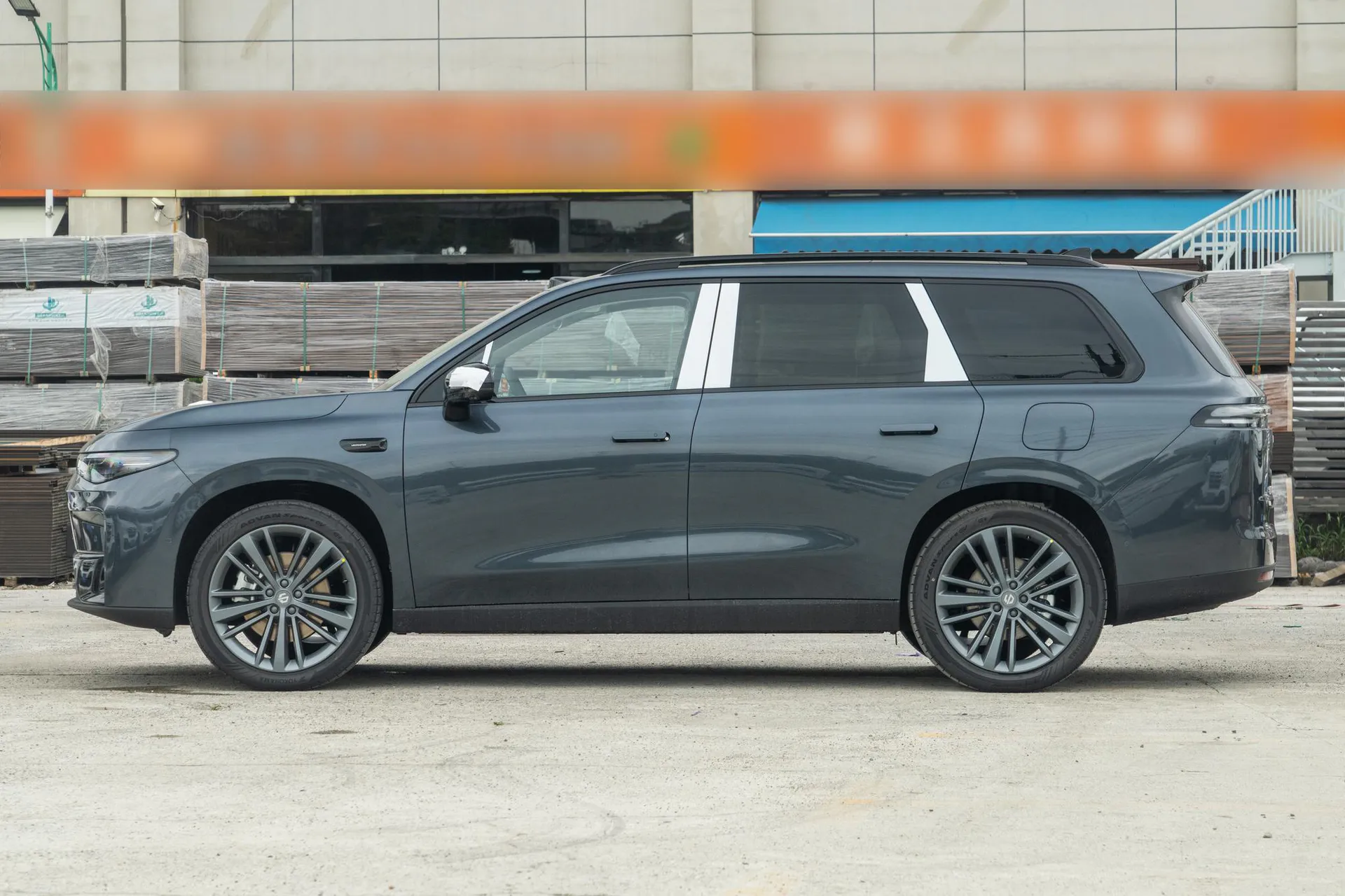  C16 Pure EV 630 LiDAR 6-Seater