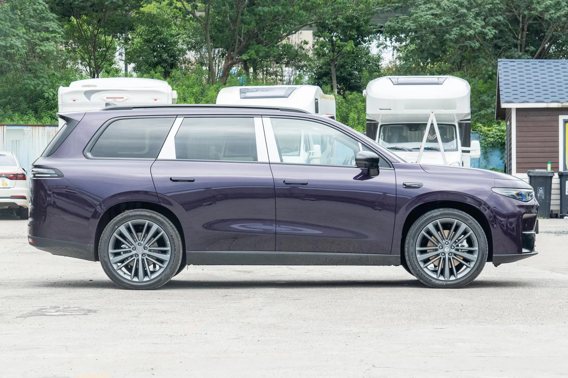  C16 Pure EV 630 LiDAR 6-Seater