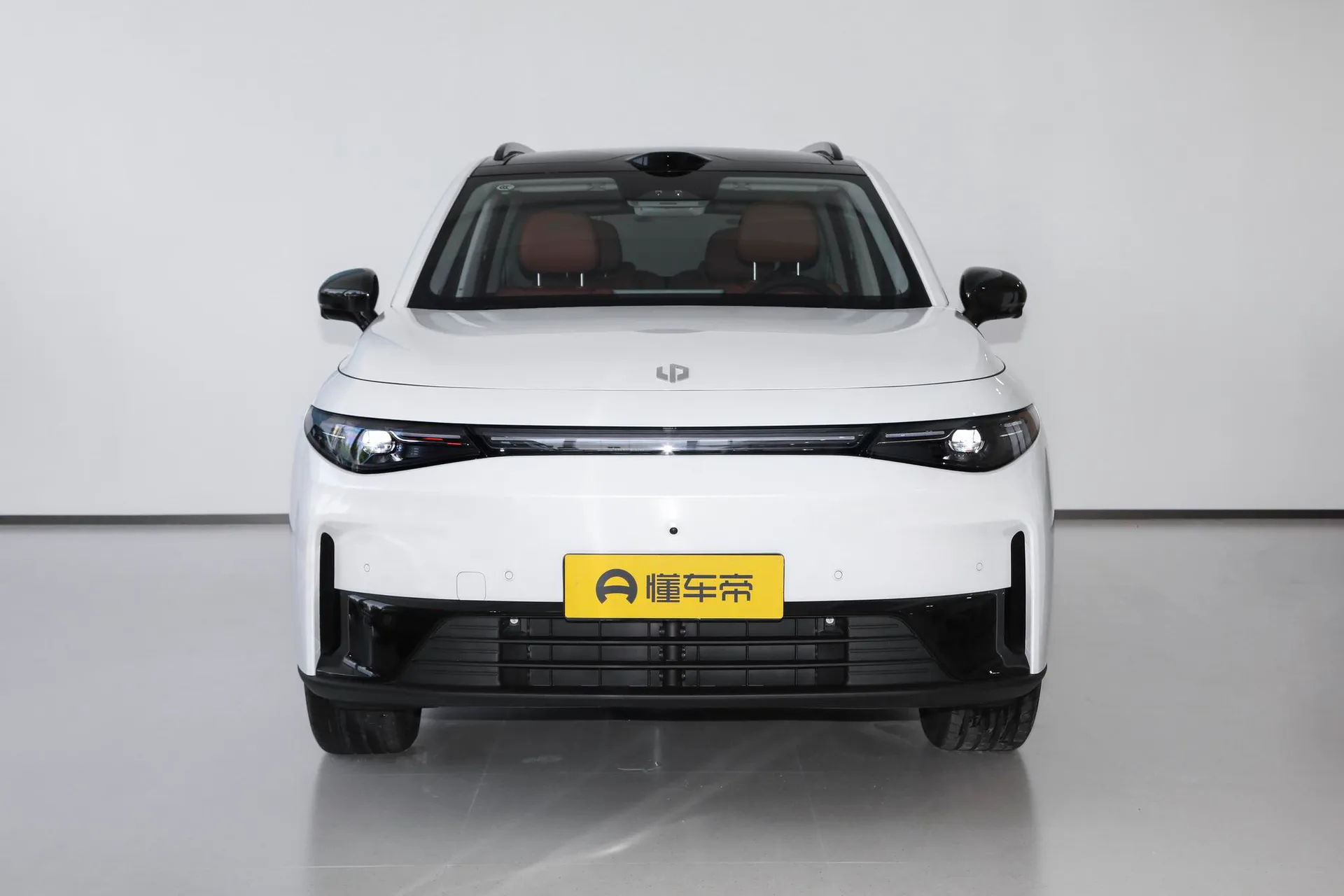  C16 Pure EV 630 LiDAR 6-Seater