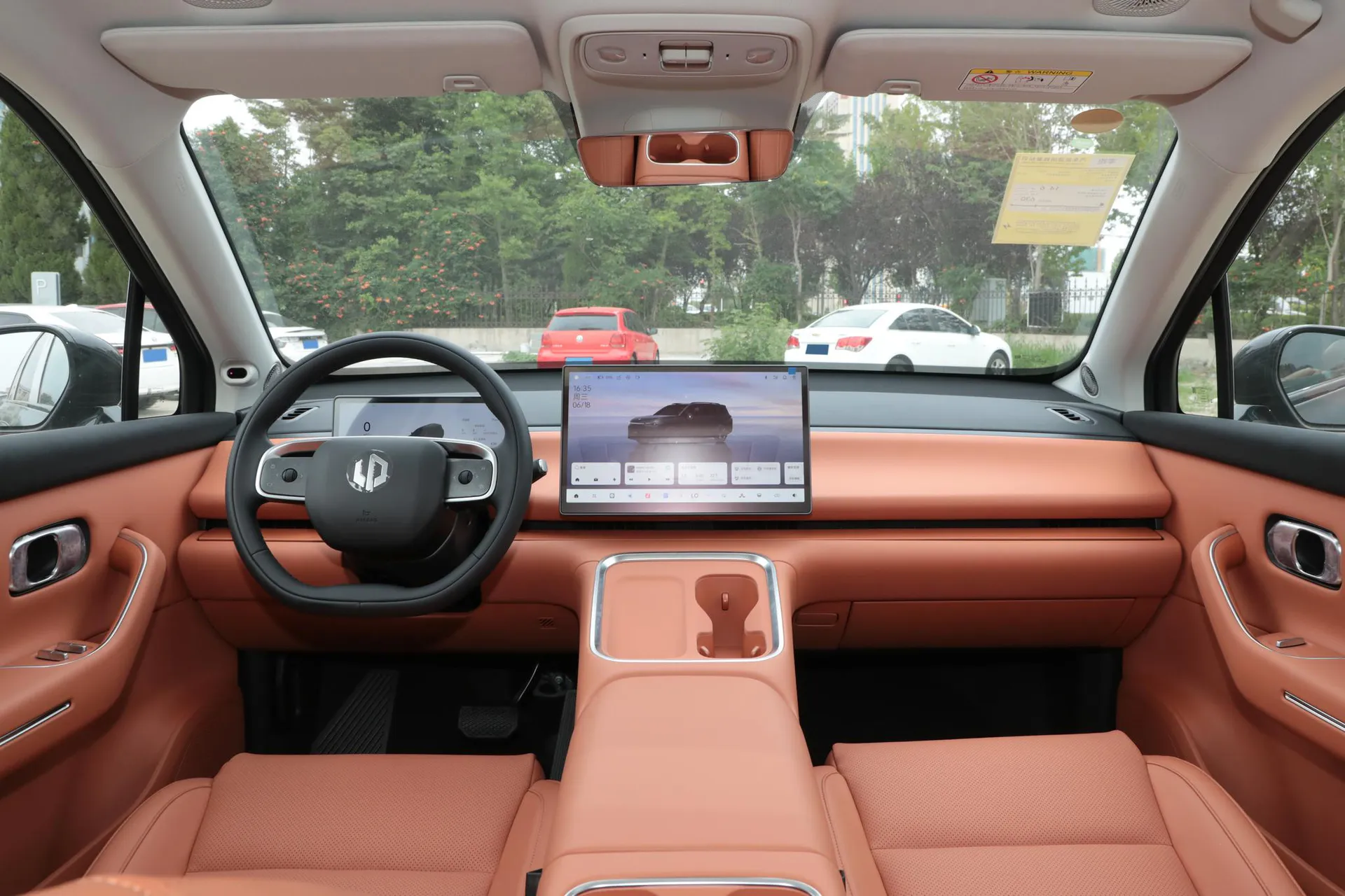  C16 Pure EV 630 LiDAR 6-Seater