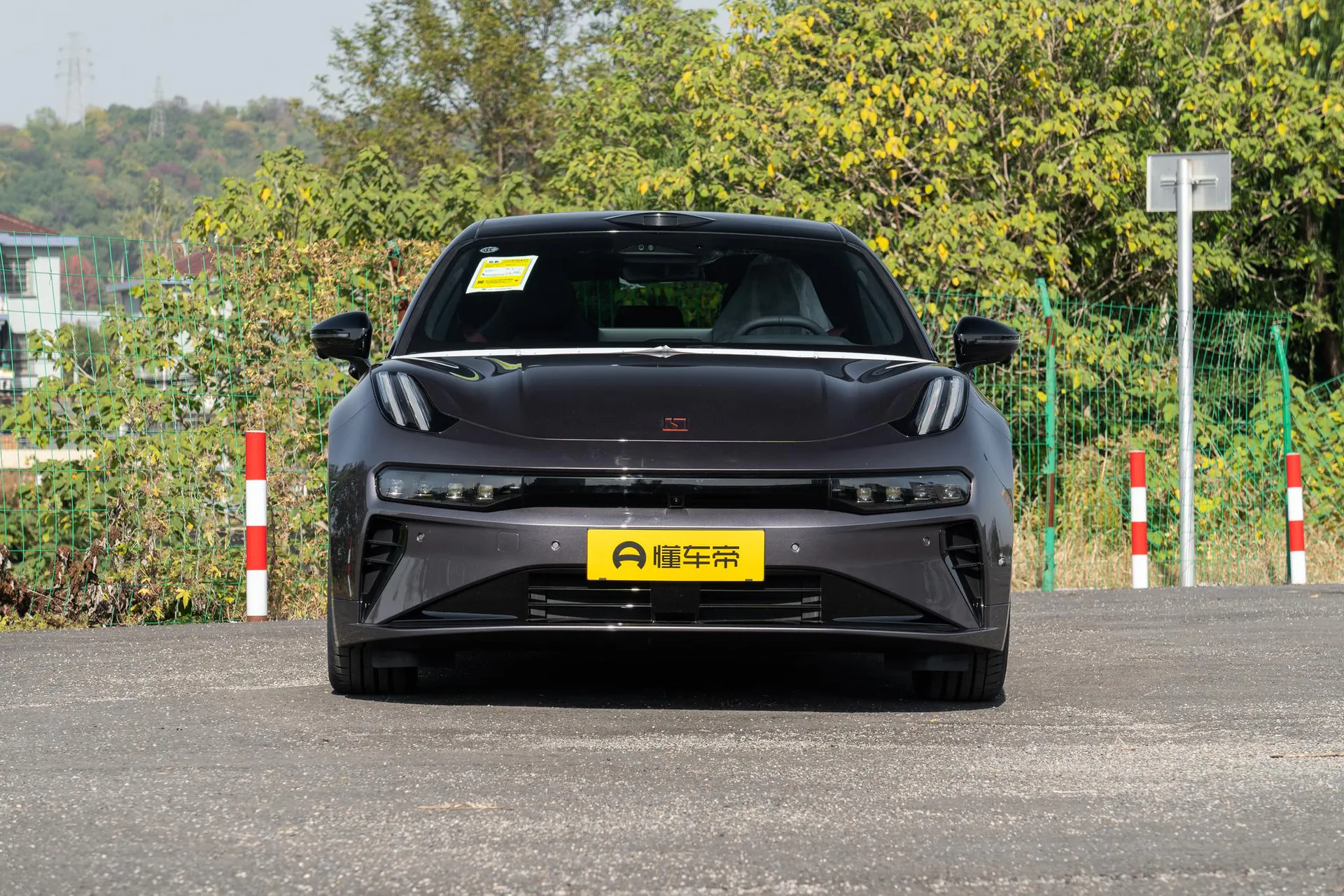  001 Ultra 103kWh AWD