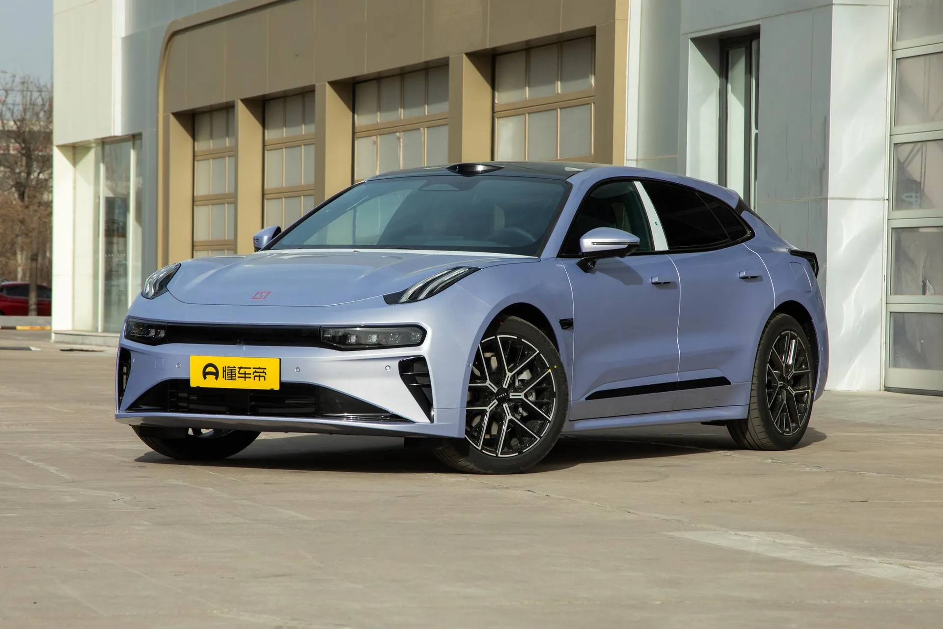  001 Ultra 103kWh AWD