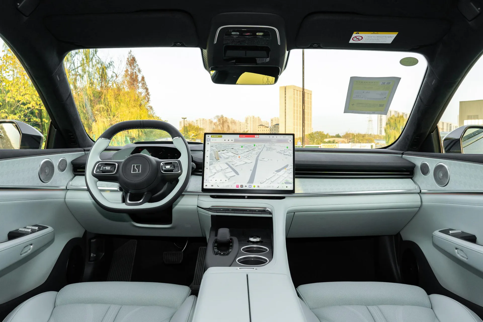  001 Ultra 103kWh AWD