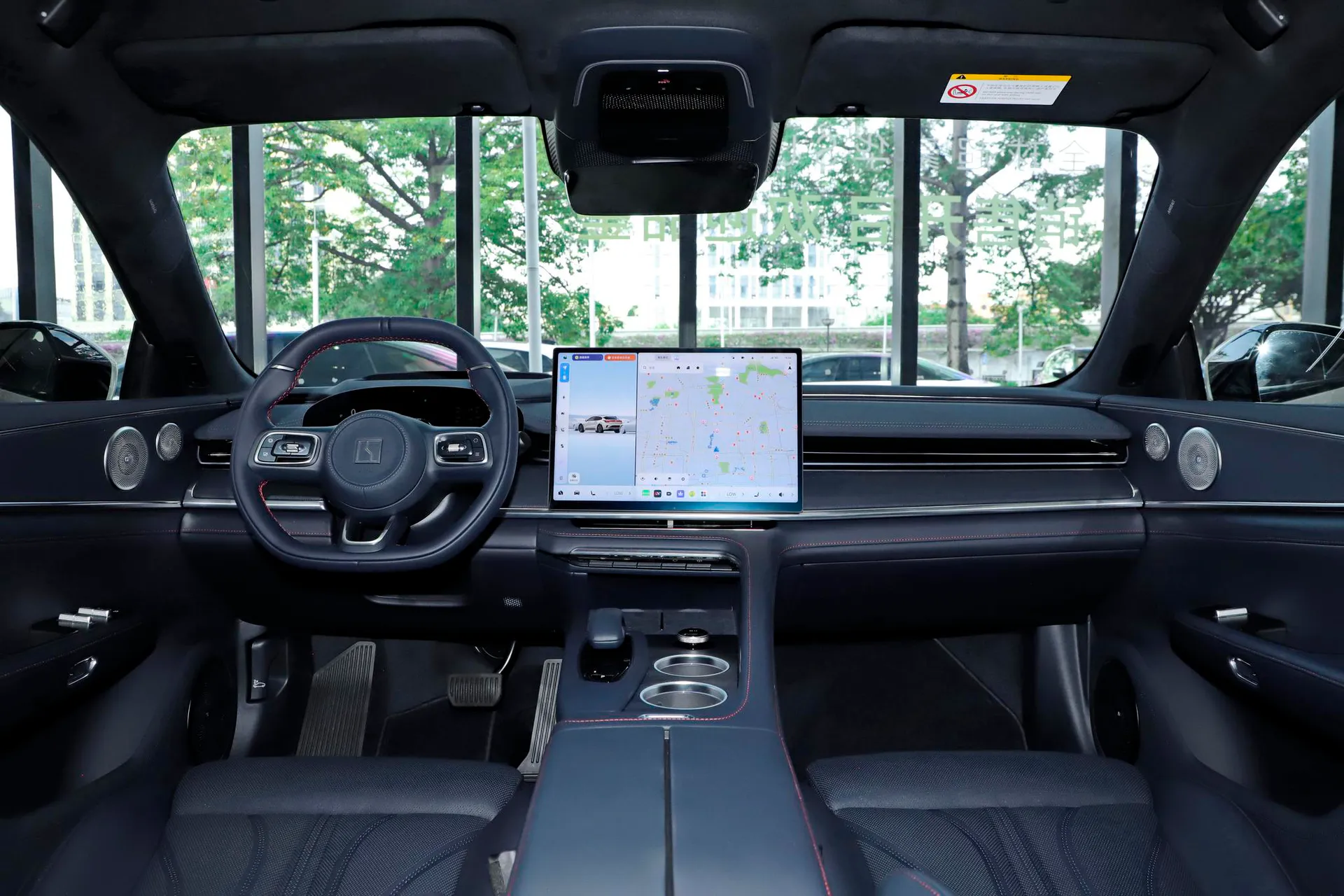  001 Ultra 103kWh AWD
