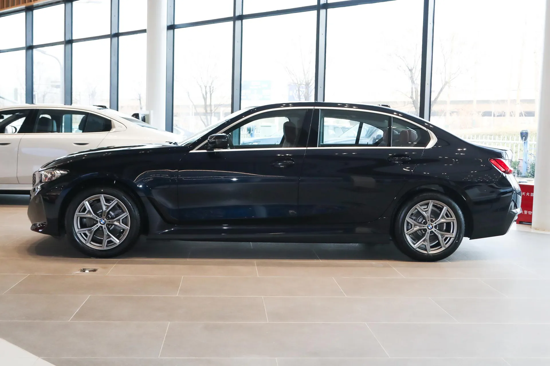  i3 Facelift eDrive 35 L