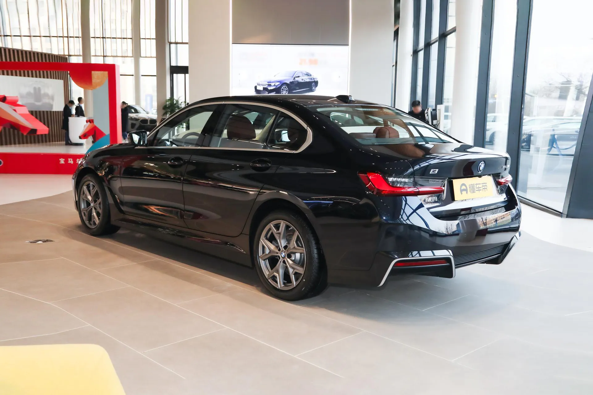  i3 Facelift eDrive 35 L