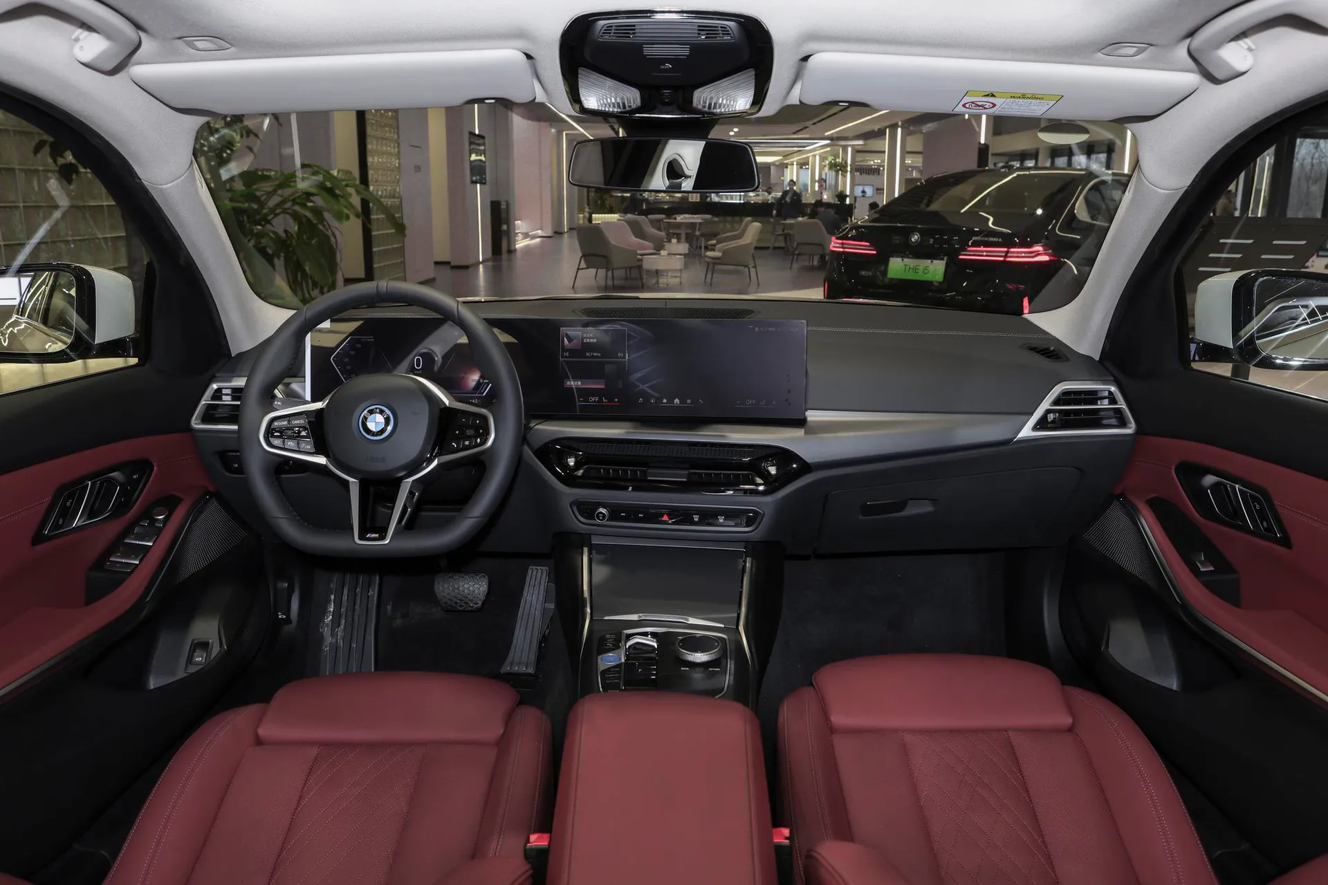  i3 Facelift eDrive 35 L