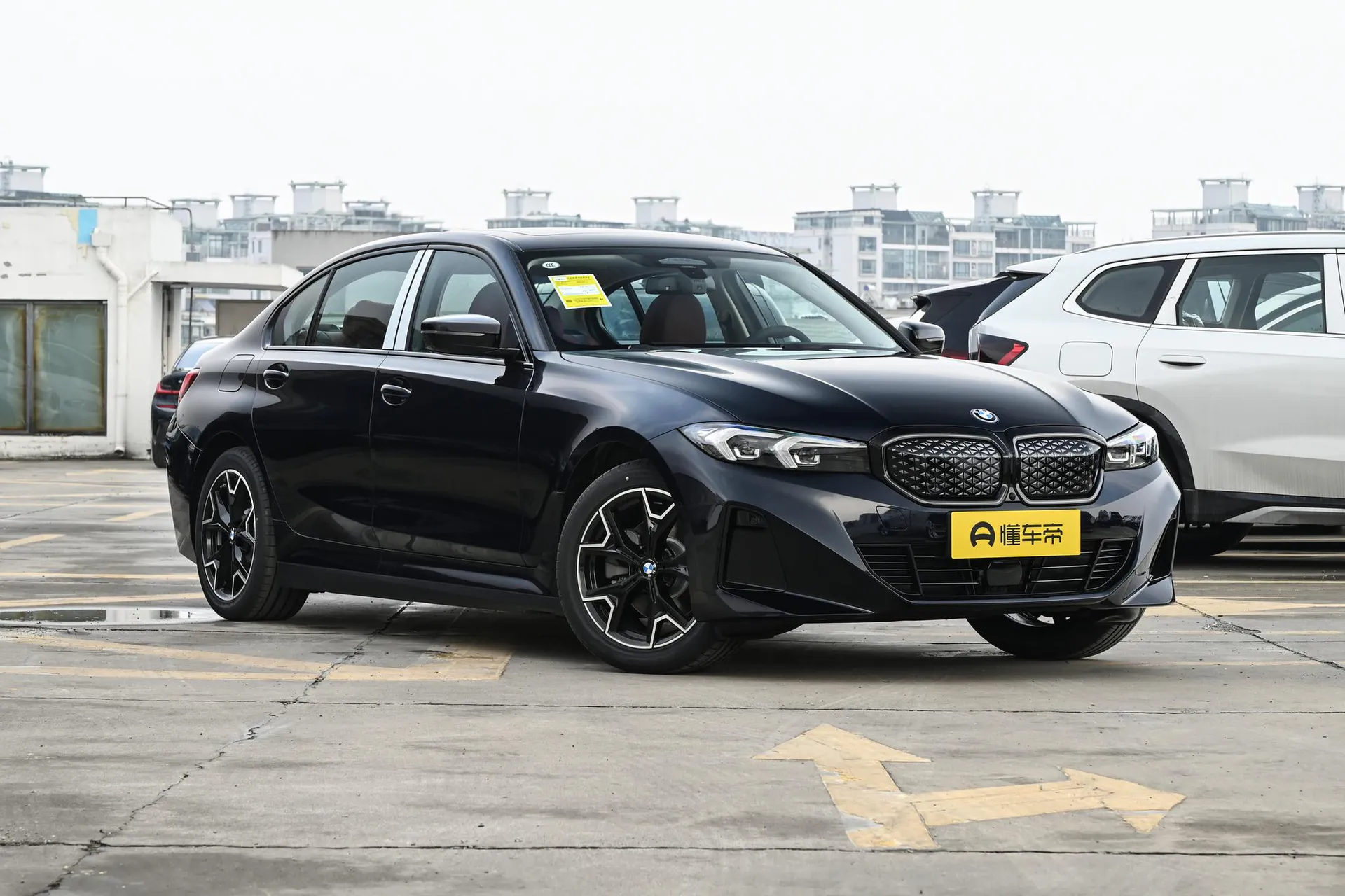  i3 Facelift eDrive 40 L Night Package