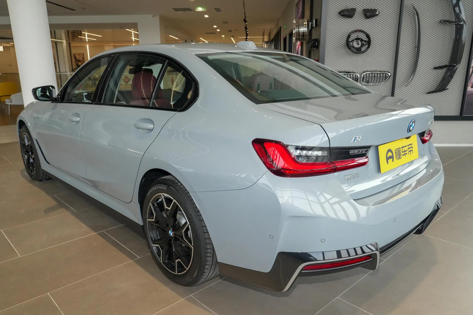  i3 Facelift eDrive 40 L Night Package