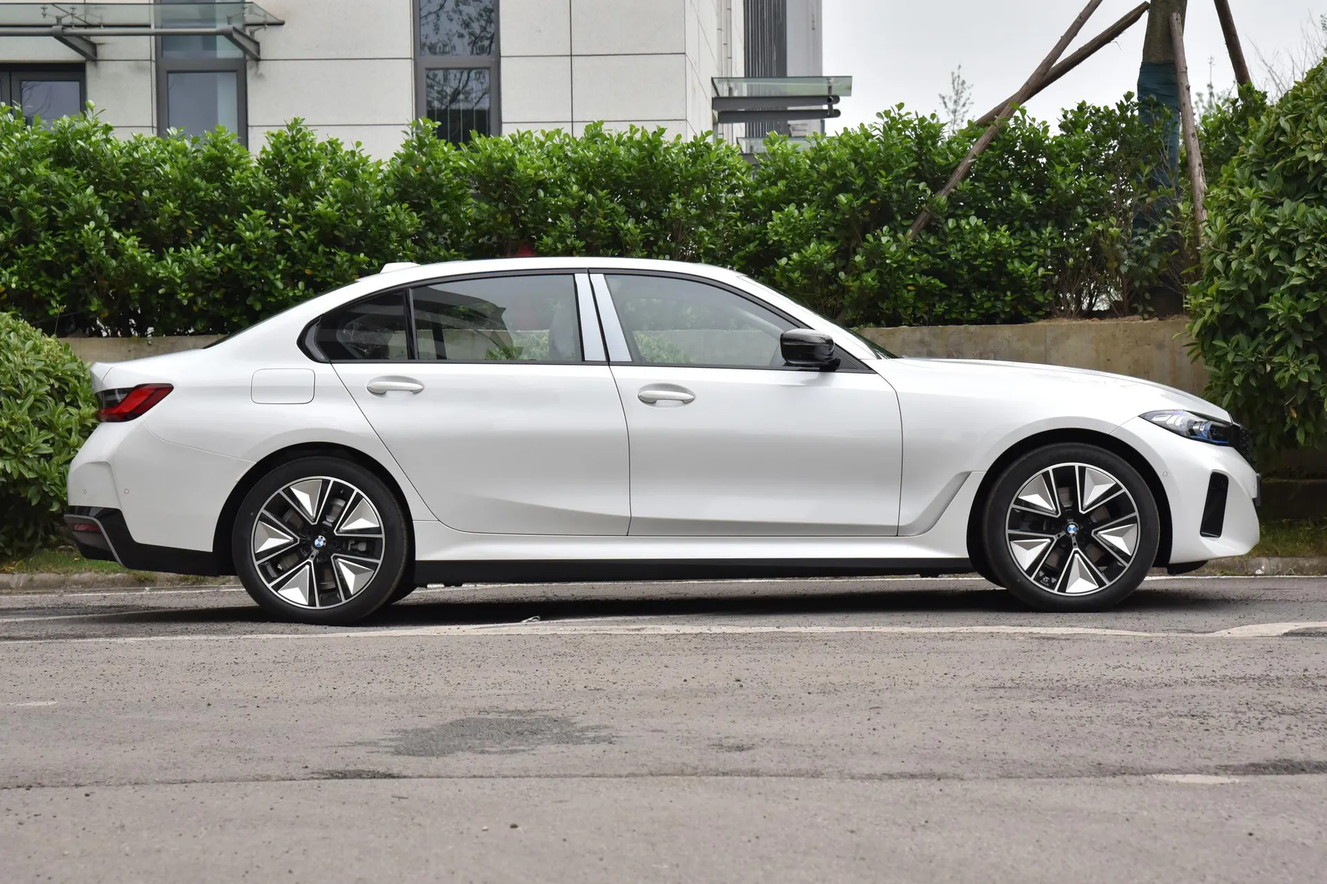  i3 Facelift eDrive 40 L Night Sport Package