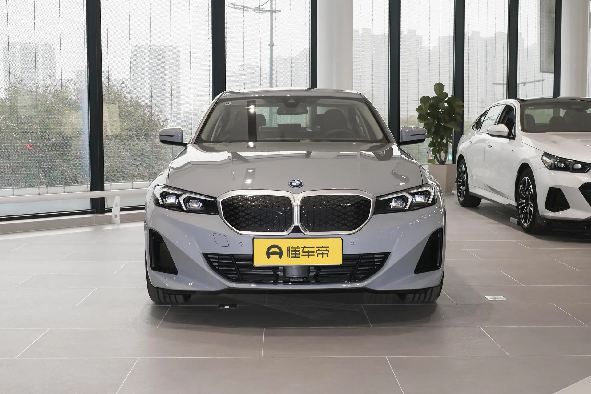  i3 eDrive 35 L