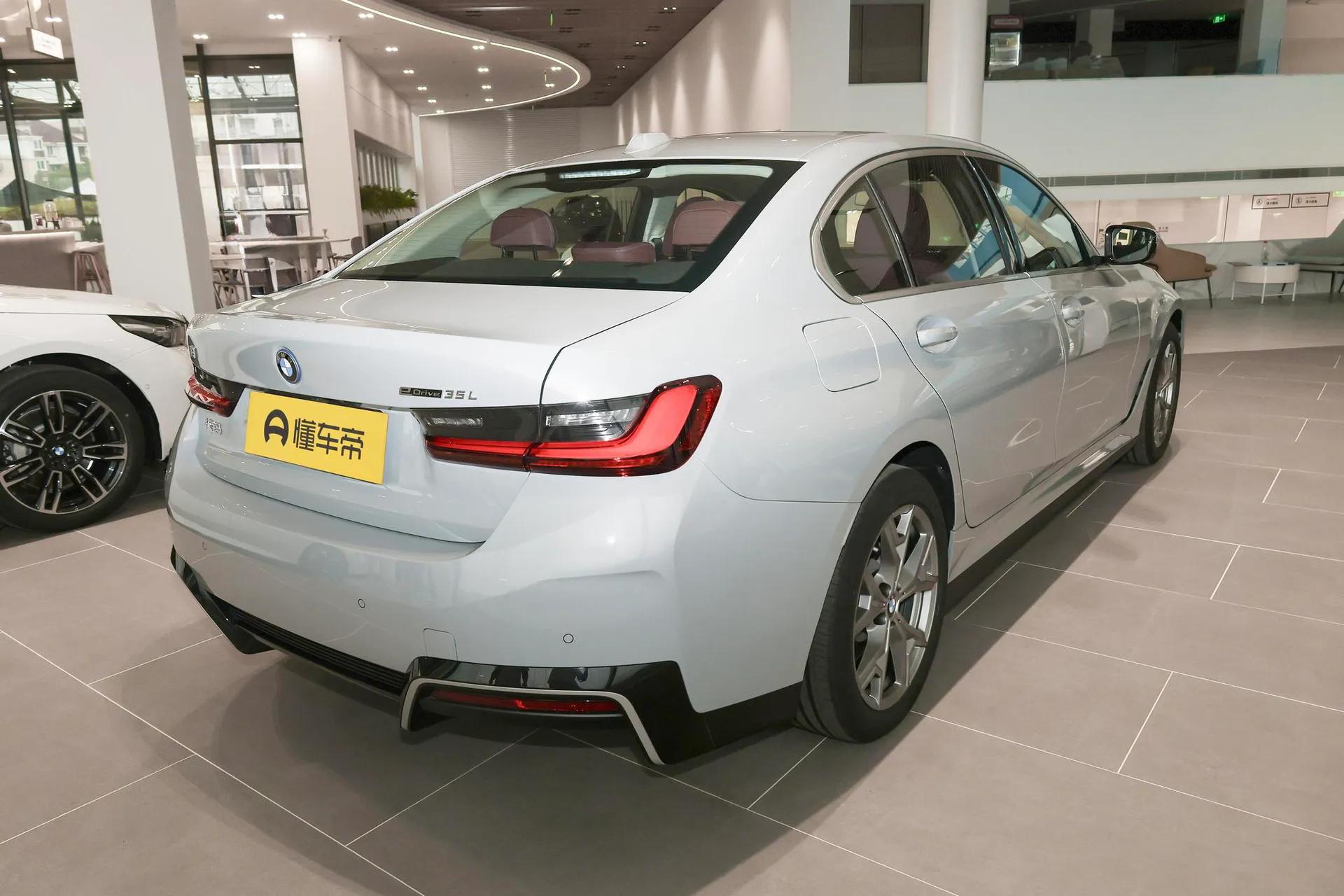  i3 eDrive 35 L