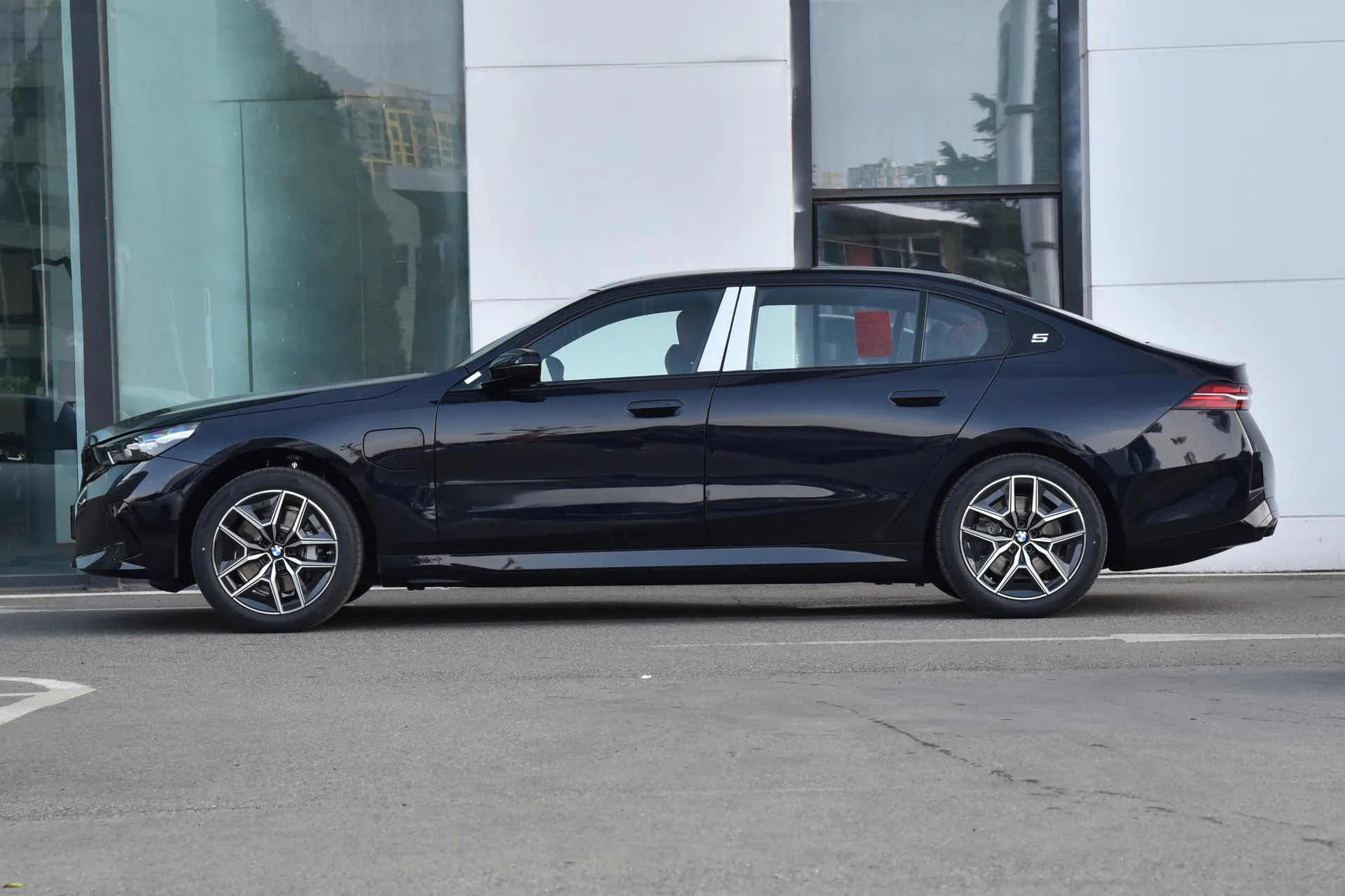  i5 eDrive 40 L M Sport