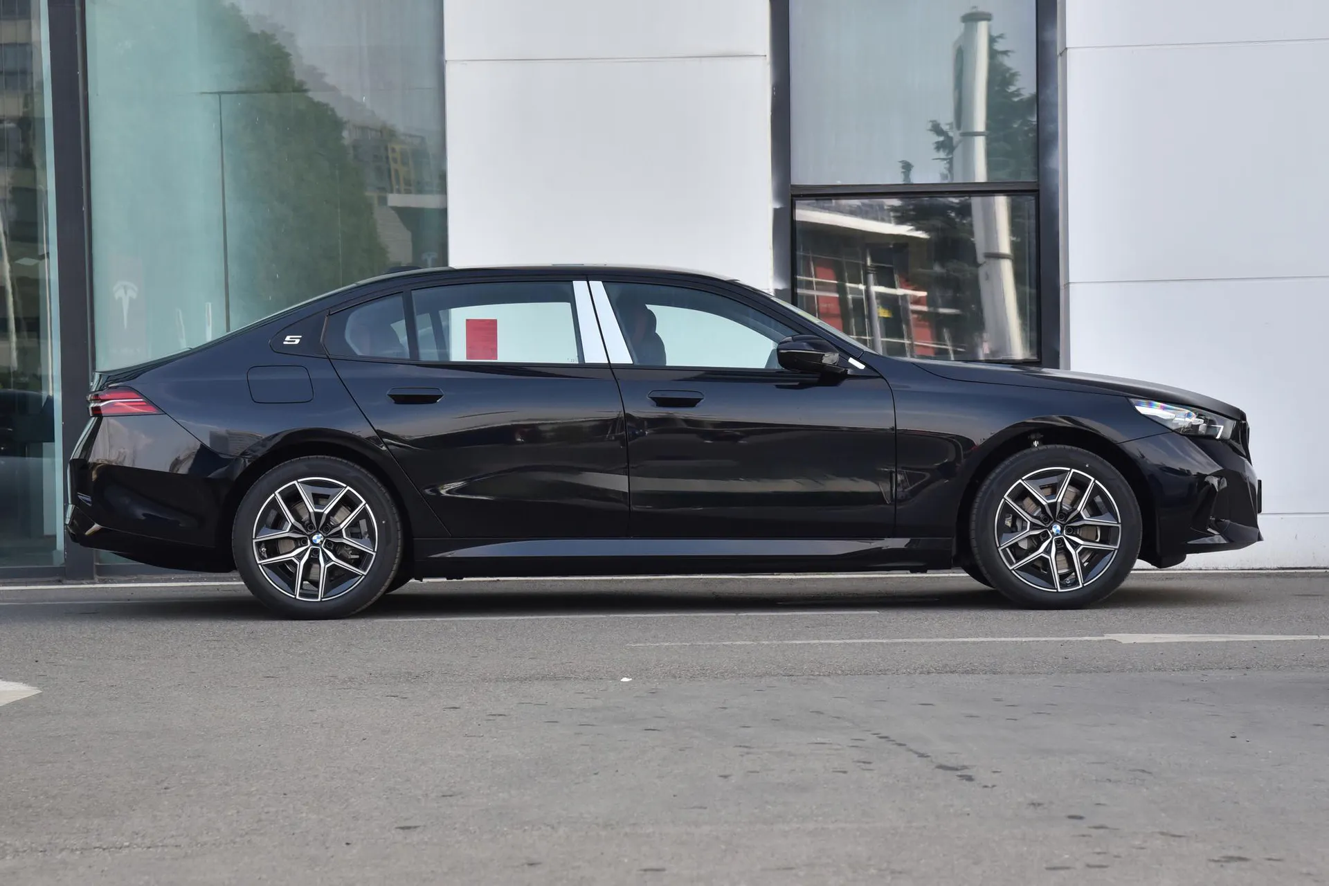  i5 eDrive 40 L M Sport
