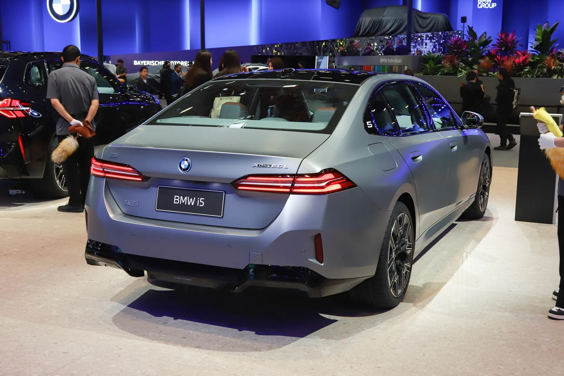 i5 xDrive 50 L M Sport
