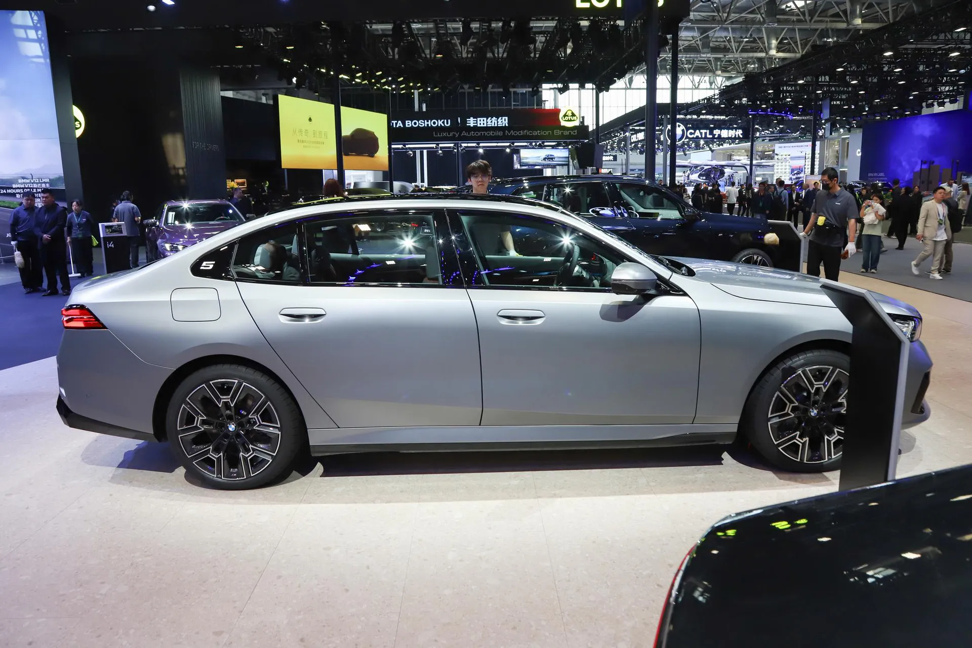  i5 xDrive 50 L M Sport