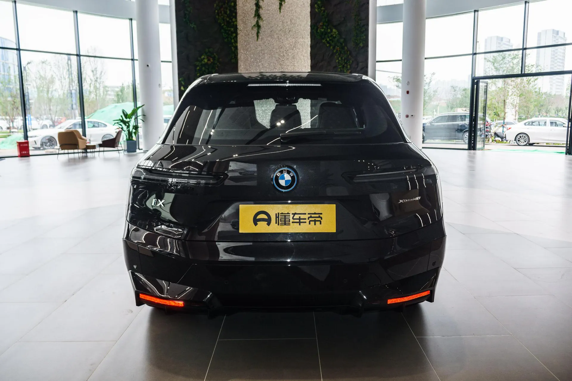  iX xDrive 40