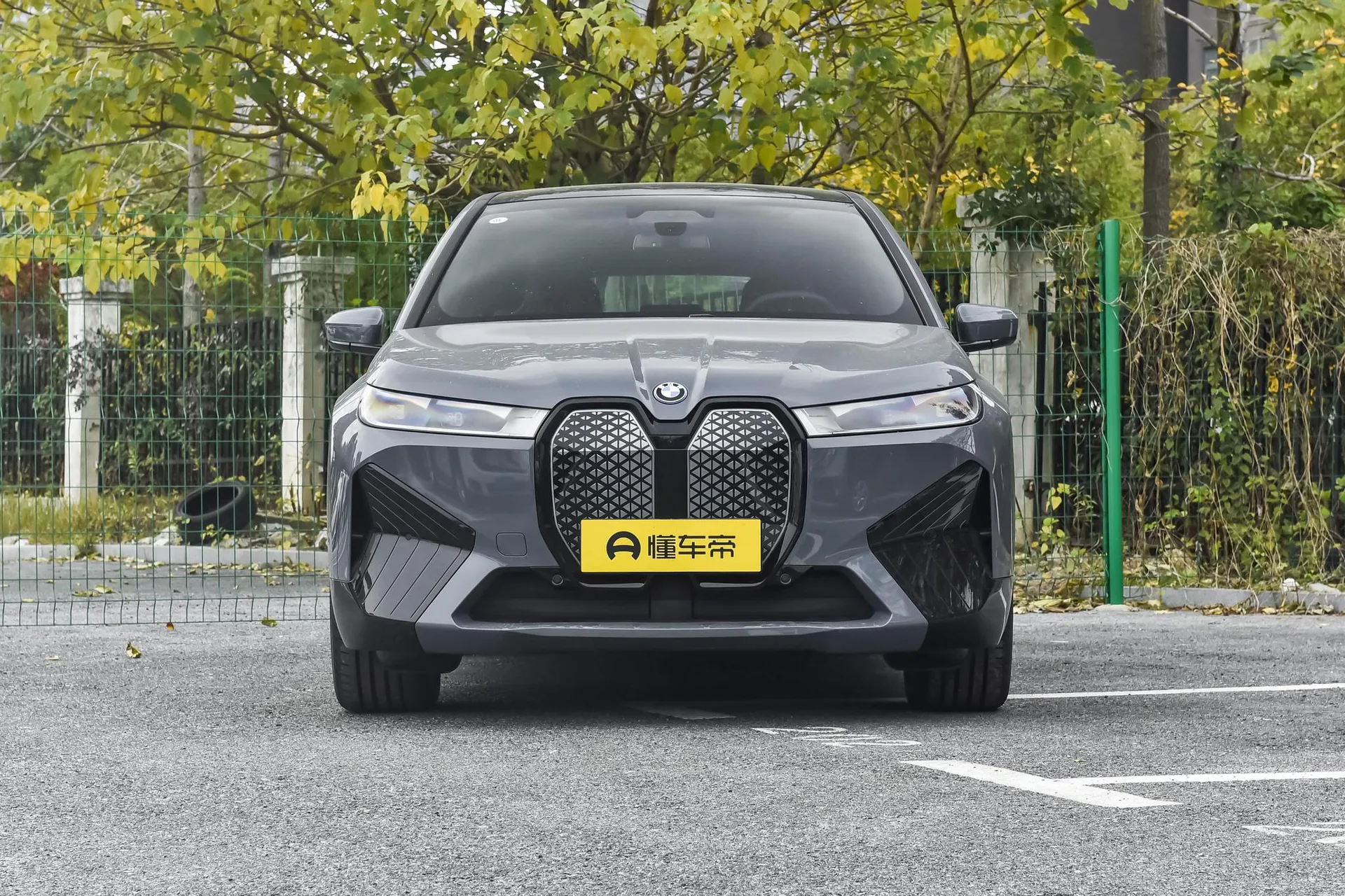  iX xDrive 40