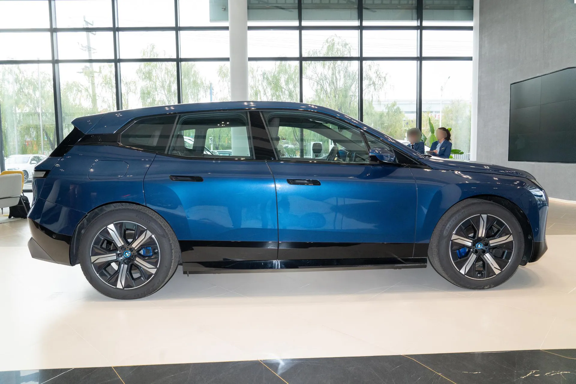  iX Facelift xDrive 50