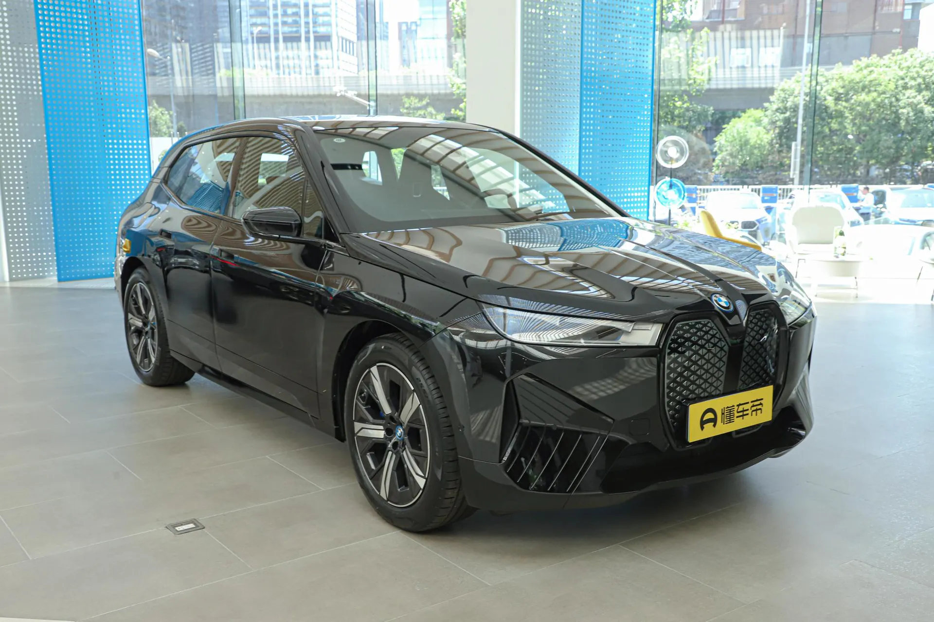  iX Facelift xDrive 50