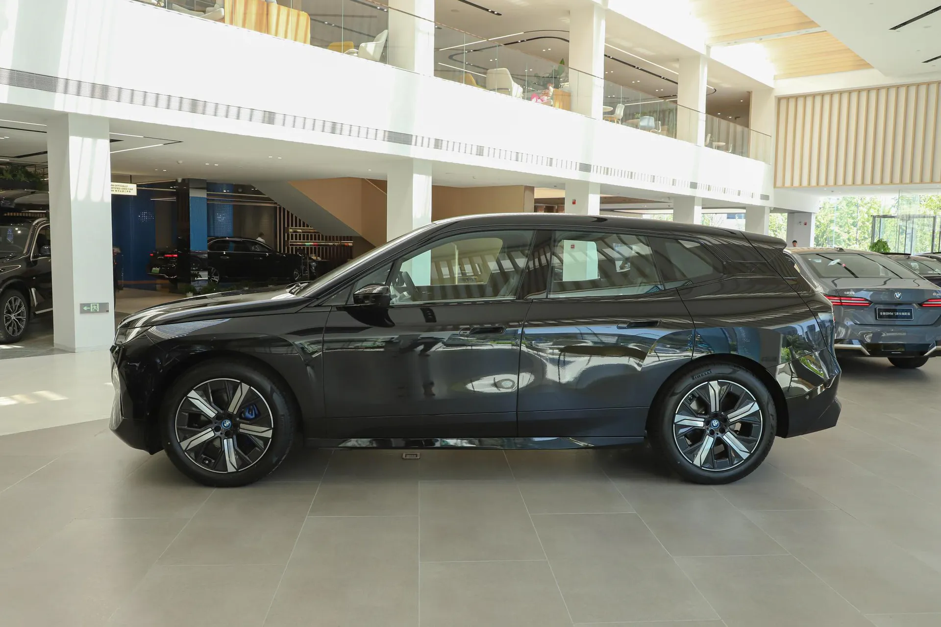  iX Facelift xDrive 50