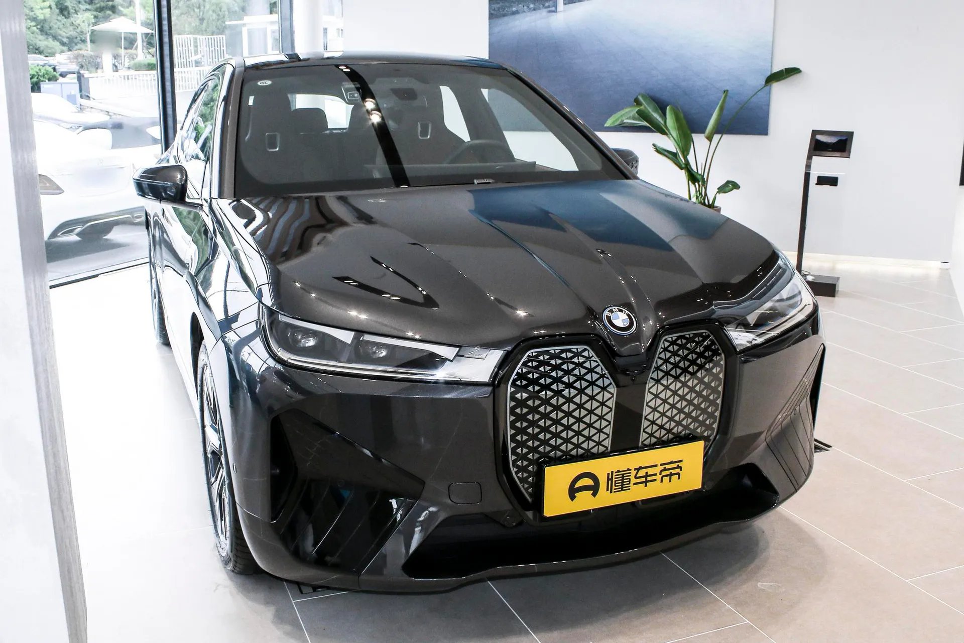  iX Facelift xDrive 50