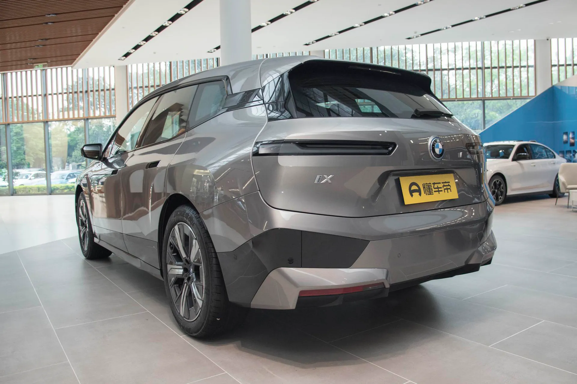 iX Facelift xDrive 50