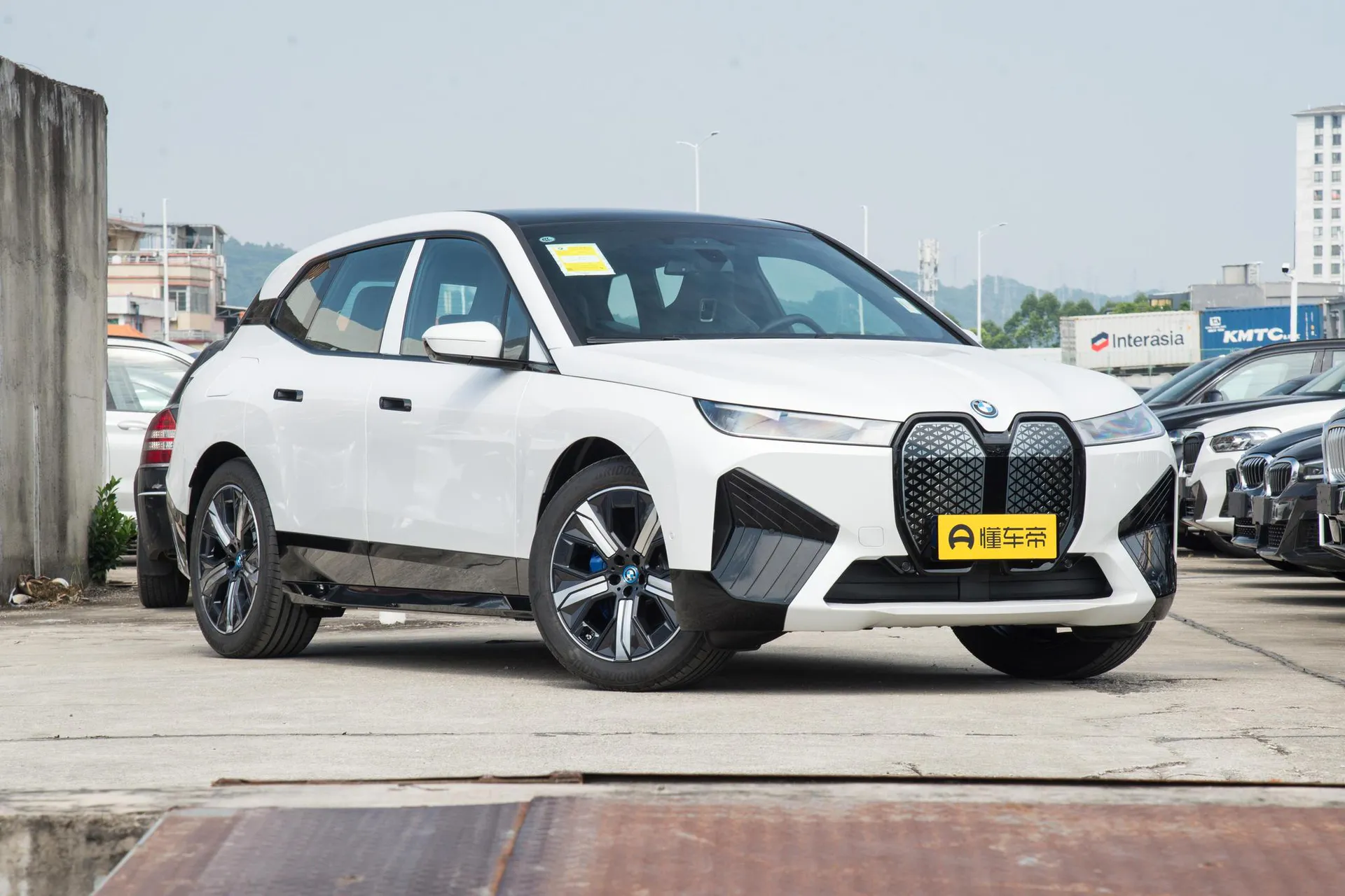  iX Facelift xDrive 50