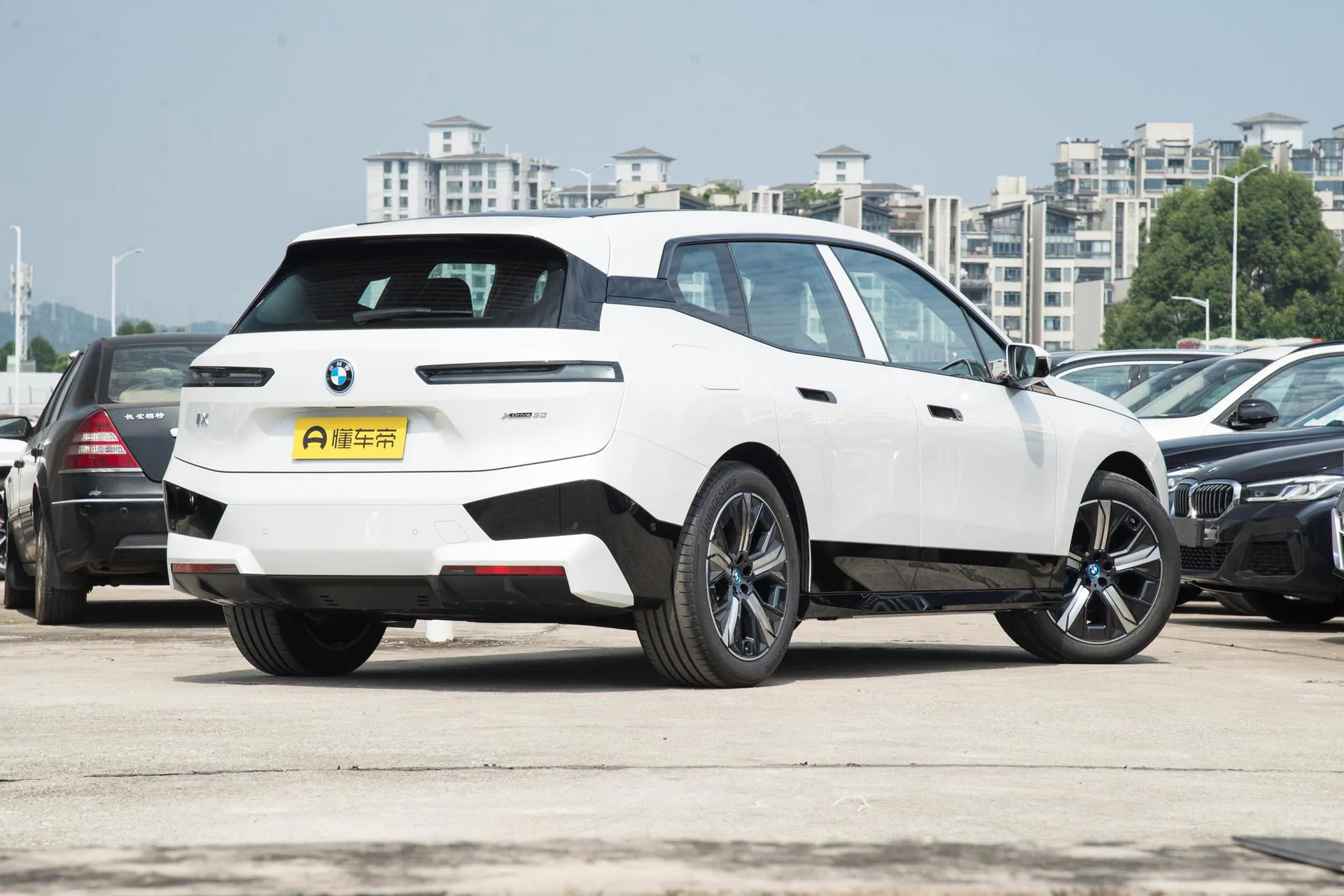  iX Facelift xDrive 50