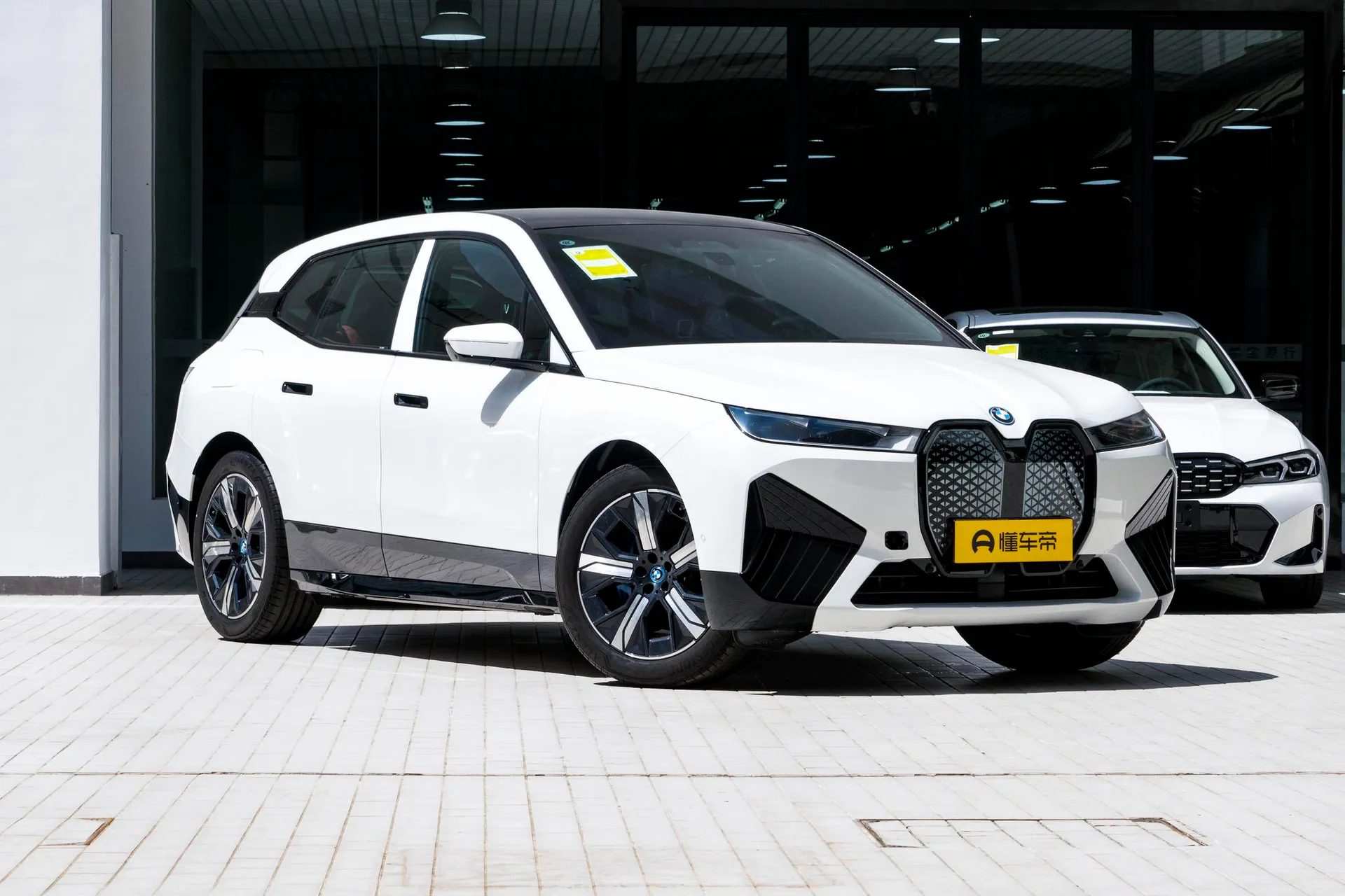  iX Facelift xDrive 50