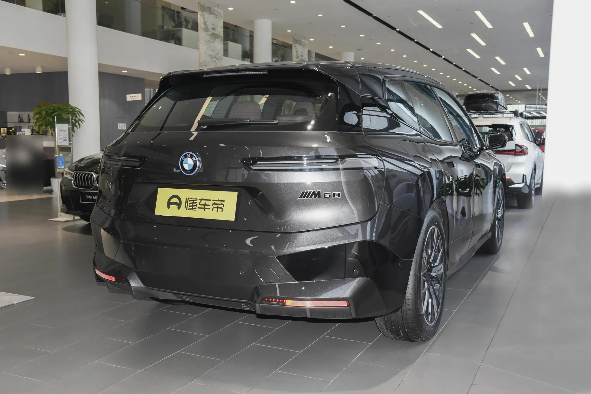  iX Facelift M60