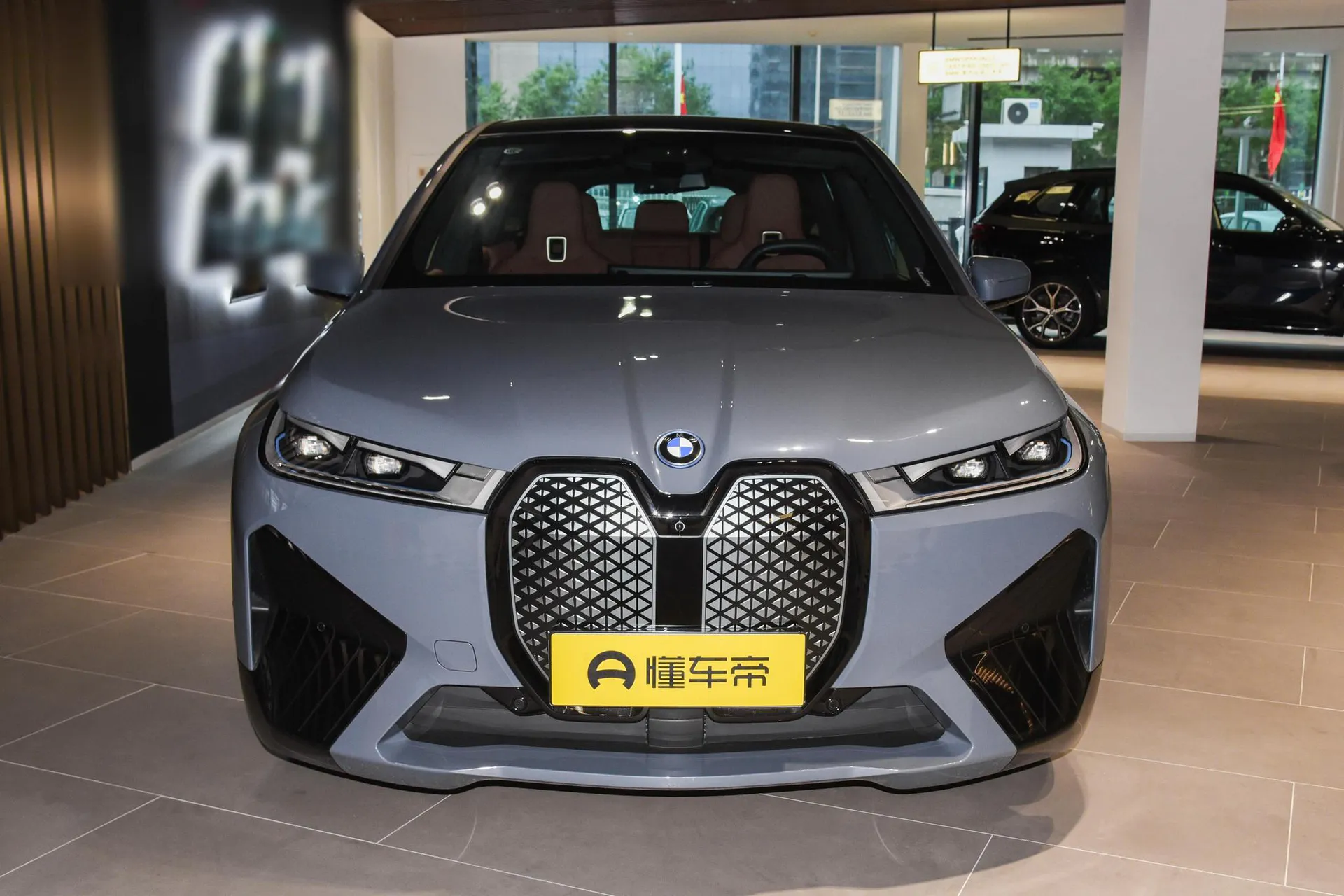  iX Facelift M60