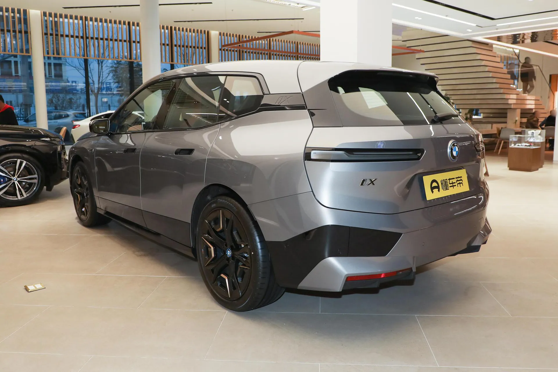  iX Facelift M60