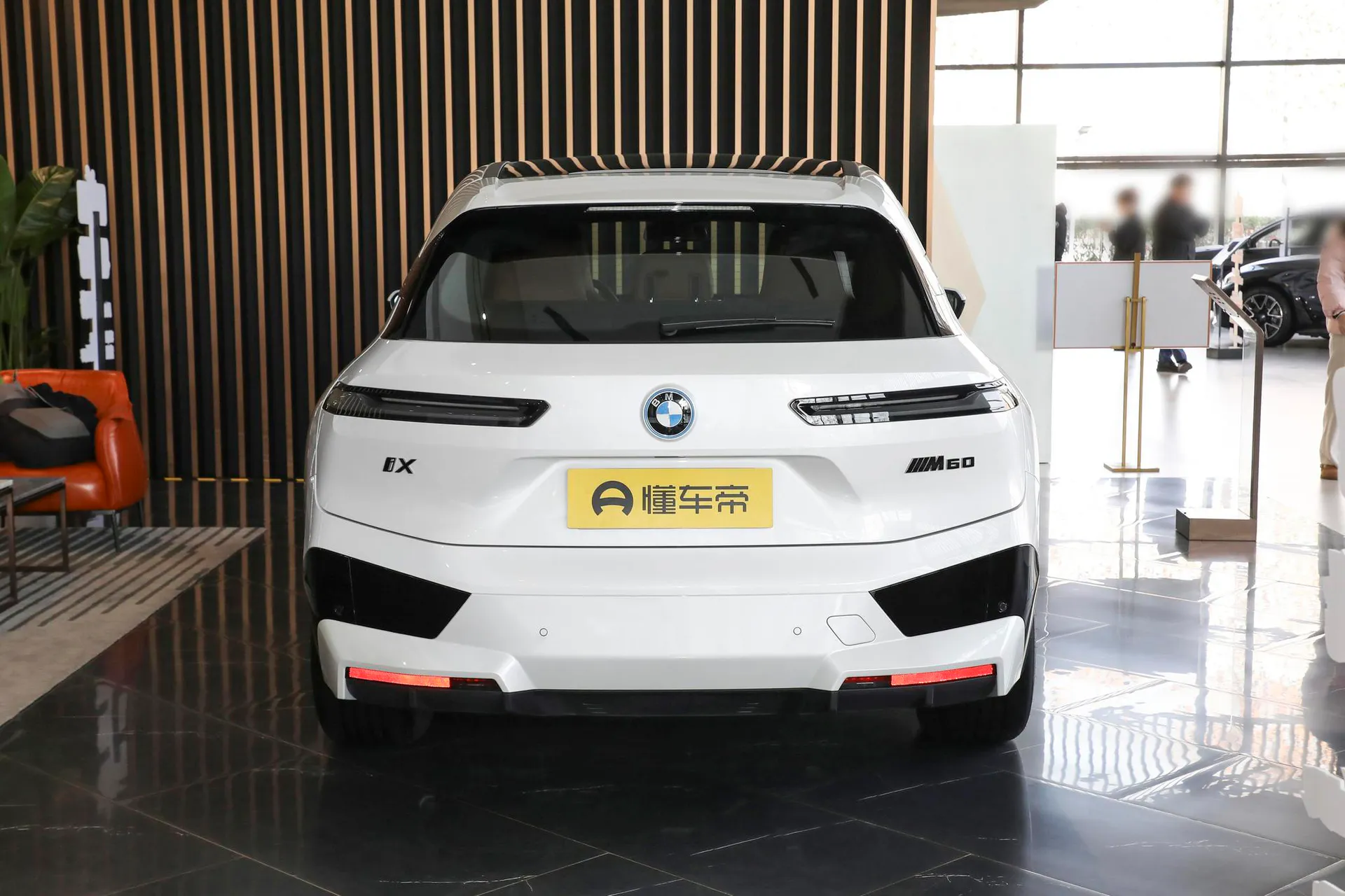  iX Facelift M60