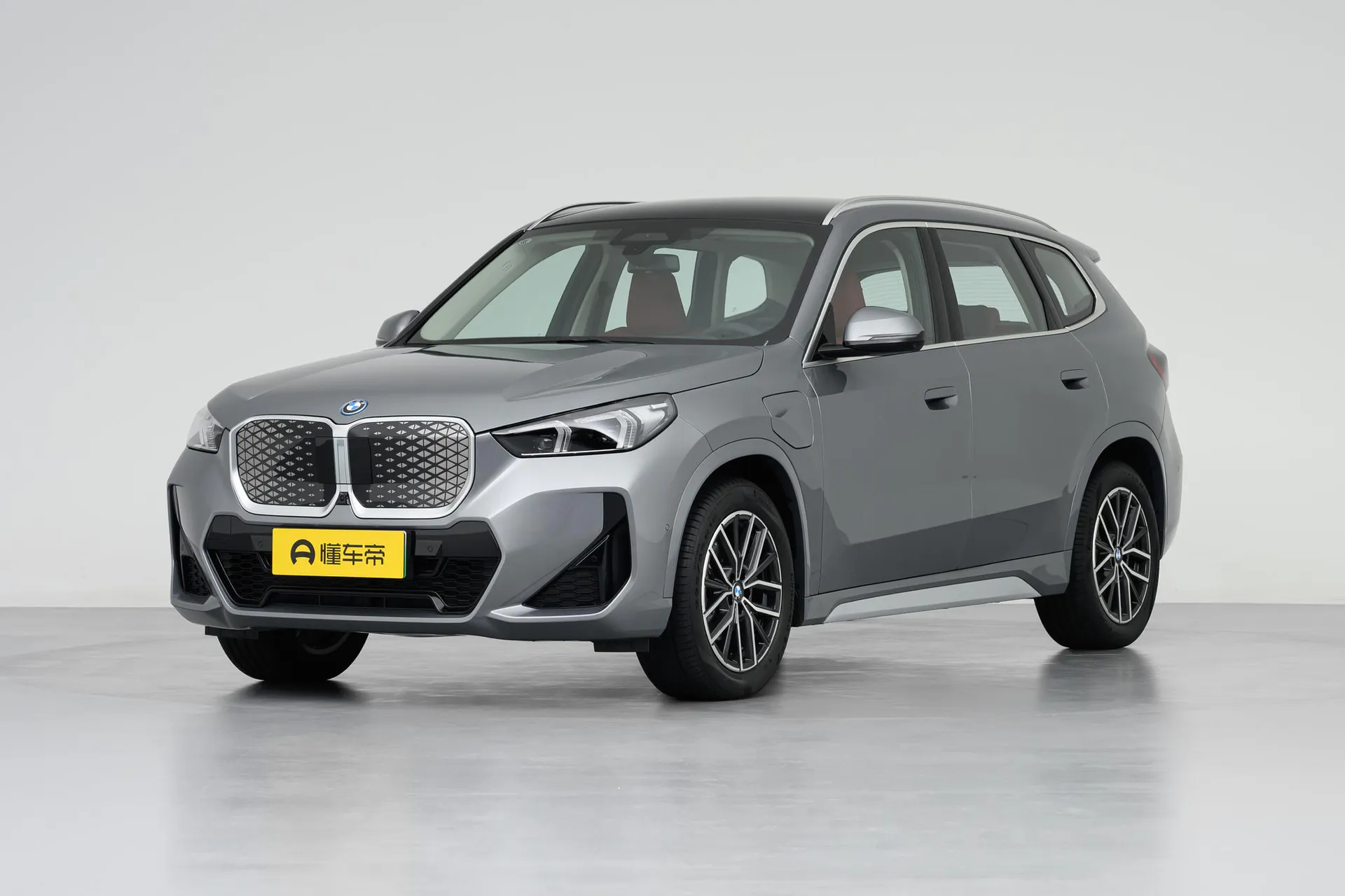  iX1 eDrive 25 L M Sport Package