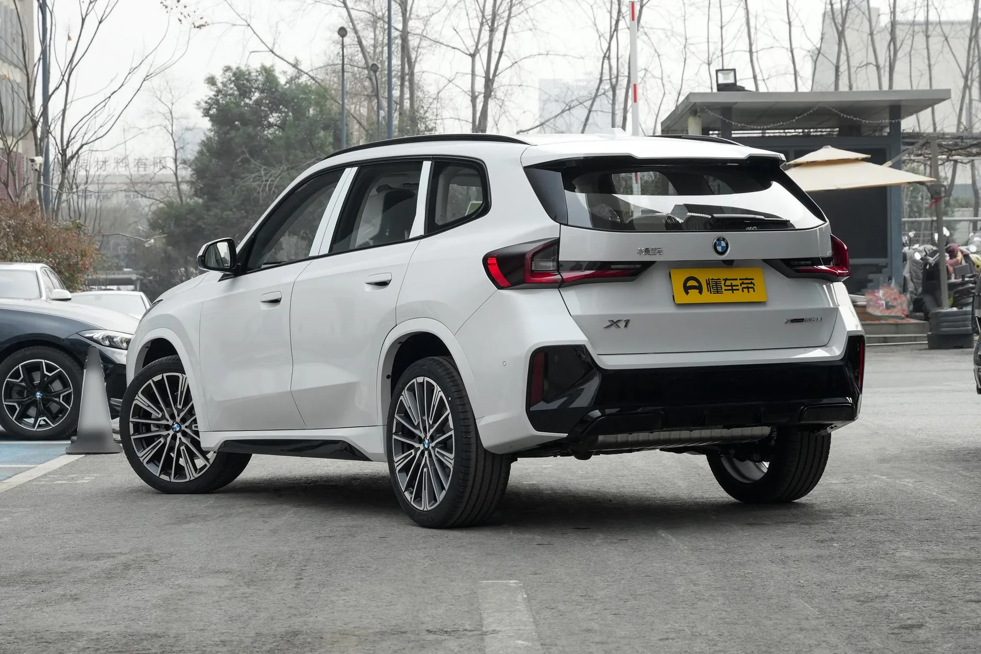  X1 xDrive 25 Li M Sport Night Package