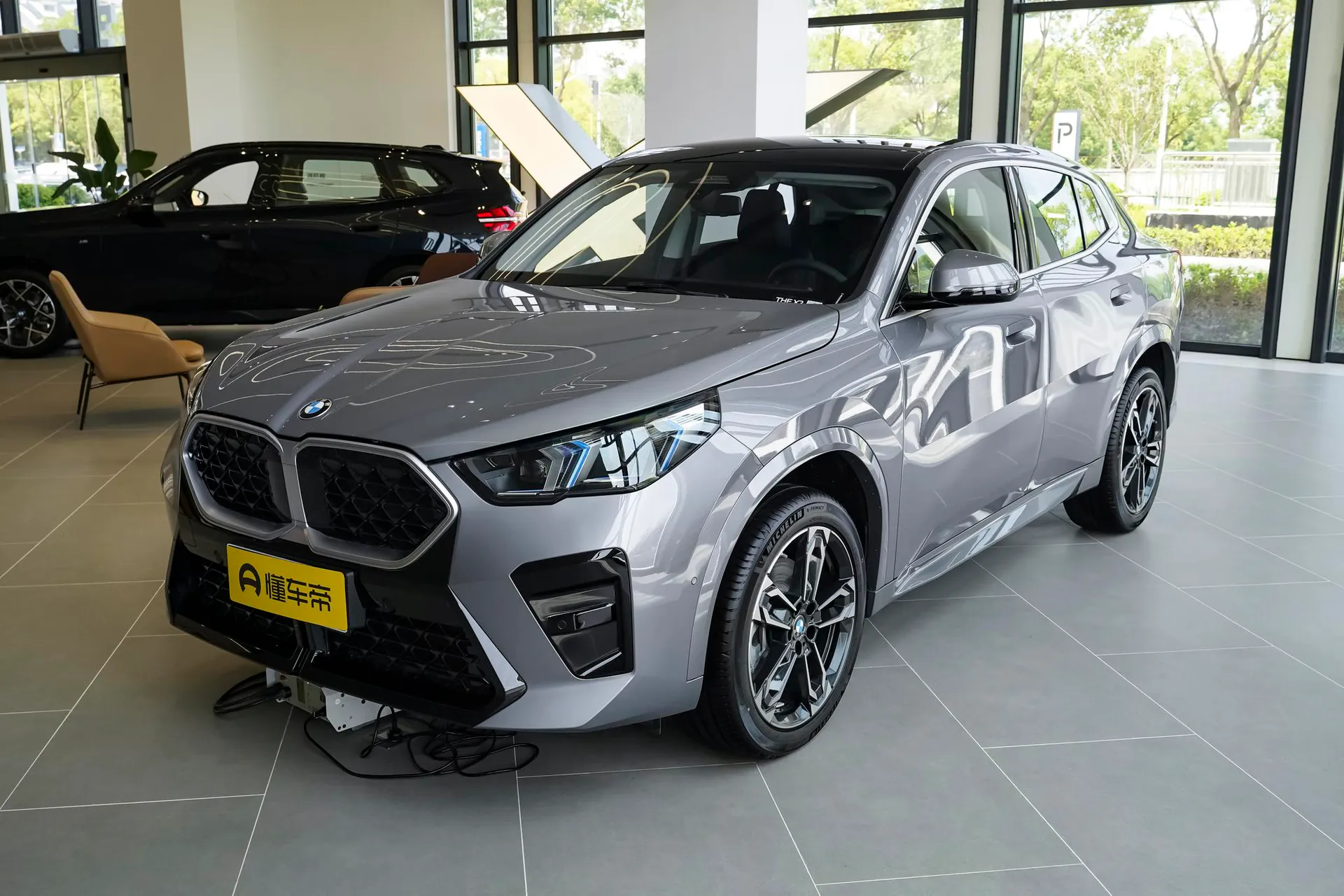  X2 sDrive25i M Sport Package